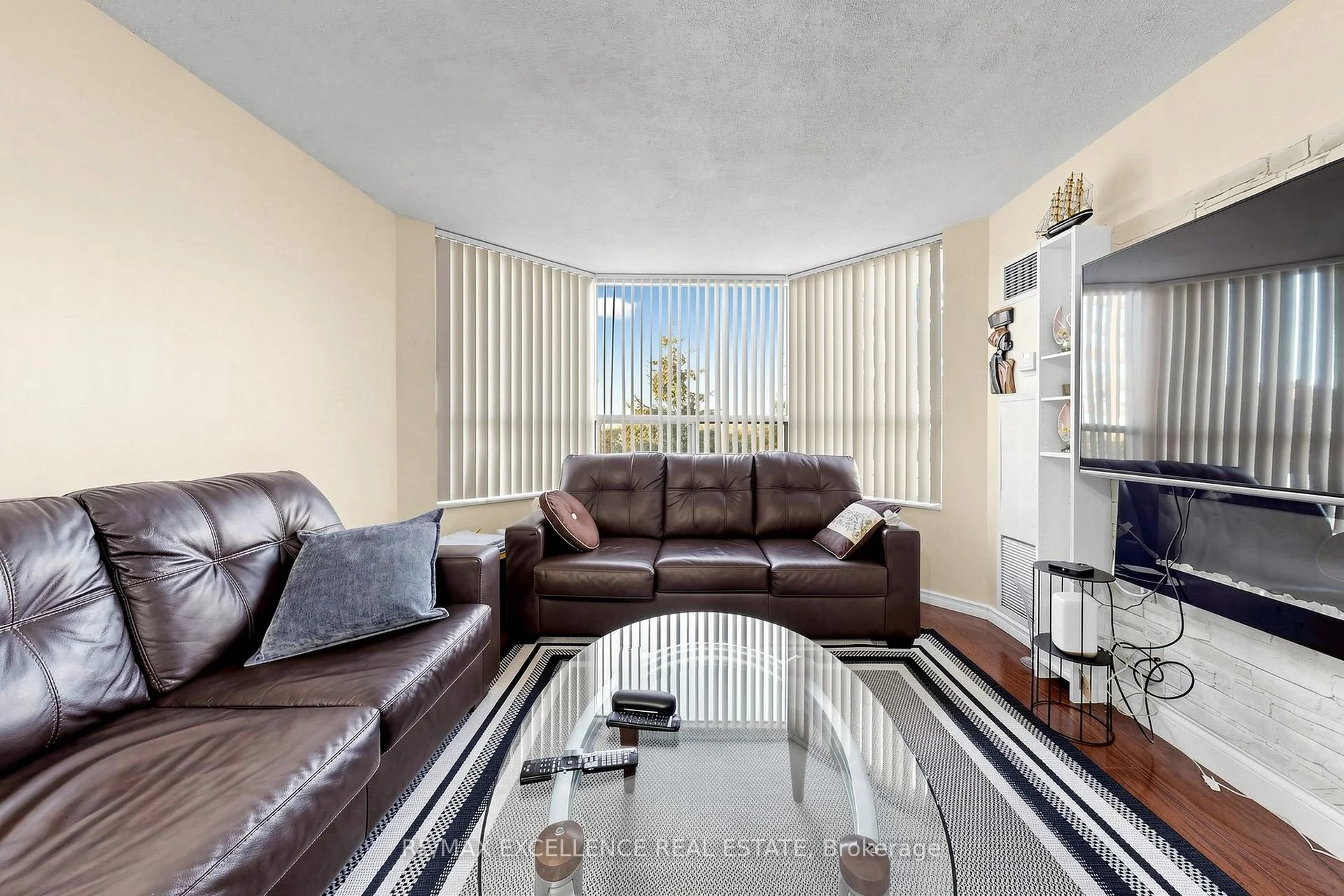 Photo 15 of Unit 524, 6 Humberline Drive, Etobicoke, West Humber-Clairville — HOMEH