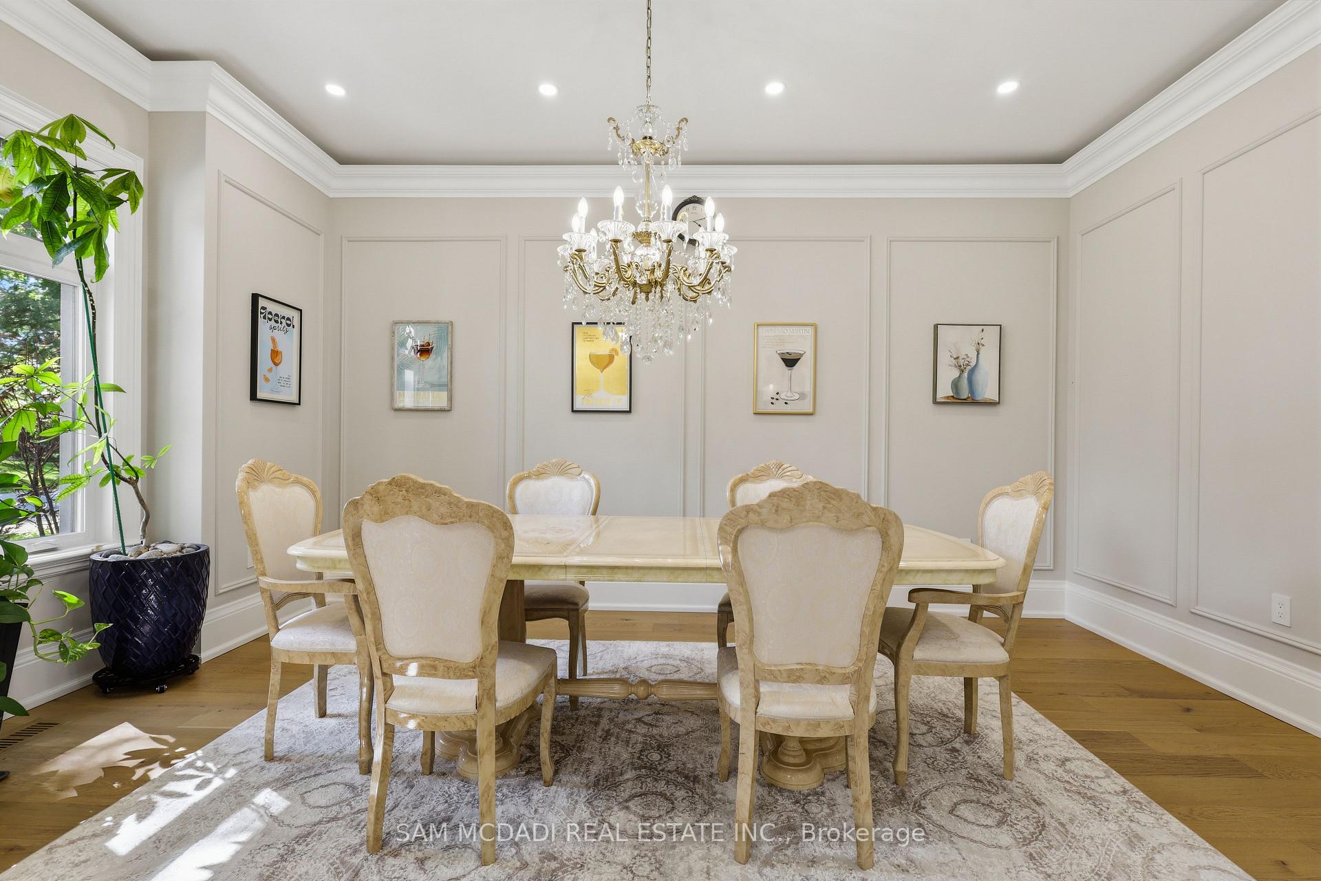 Photo 7 of 403 Willis Drive, Oakville, West — HOMEH