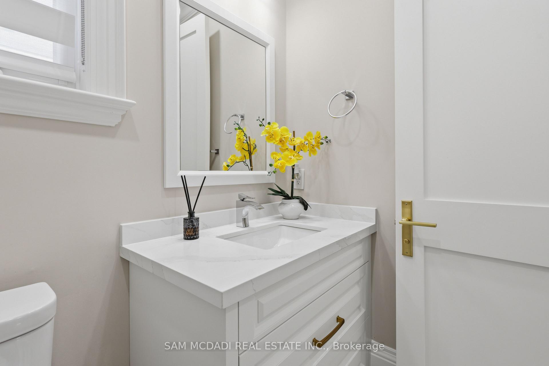 Photo 14 of 403 Willis Drive, Oakville, West — HOMEH