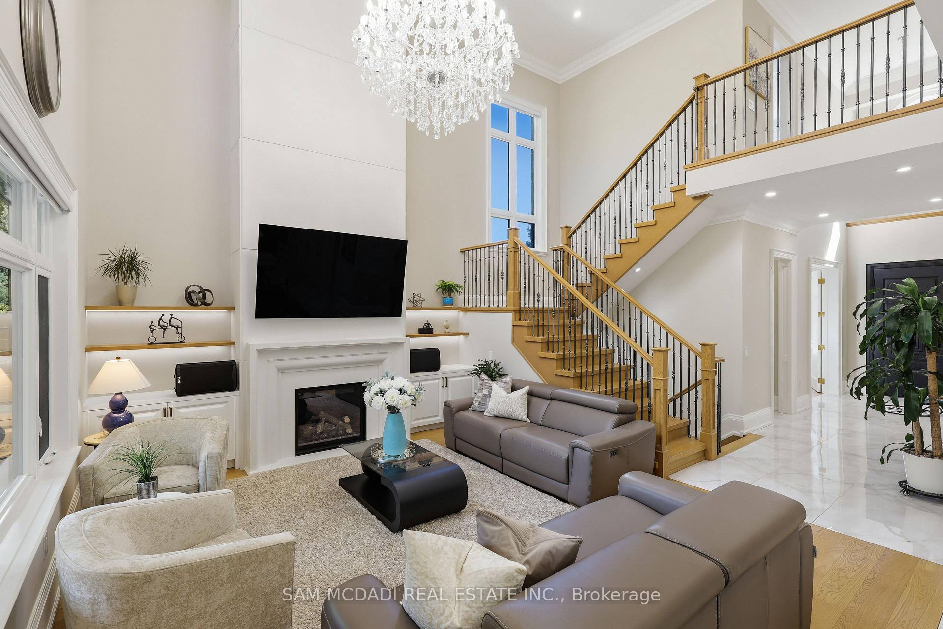Photo 16 of 403 Willis Drive, Oakville, West — HOMEH