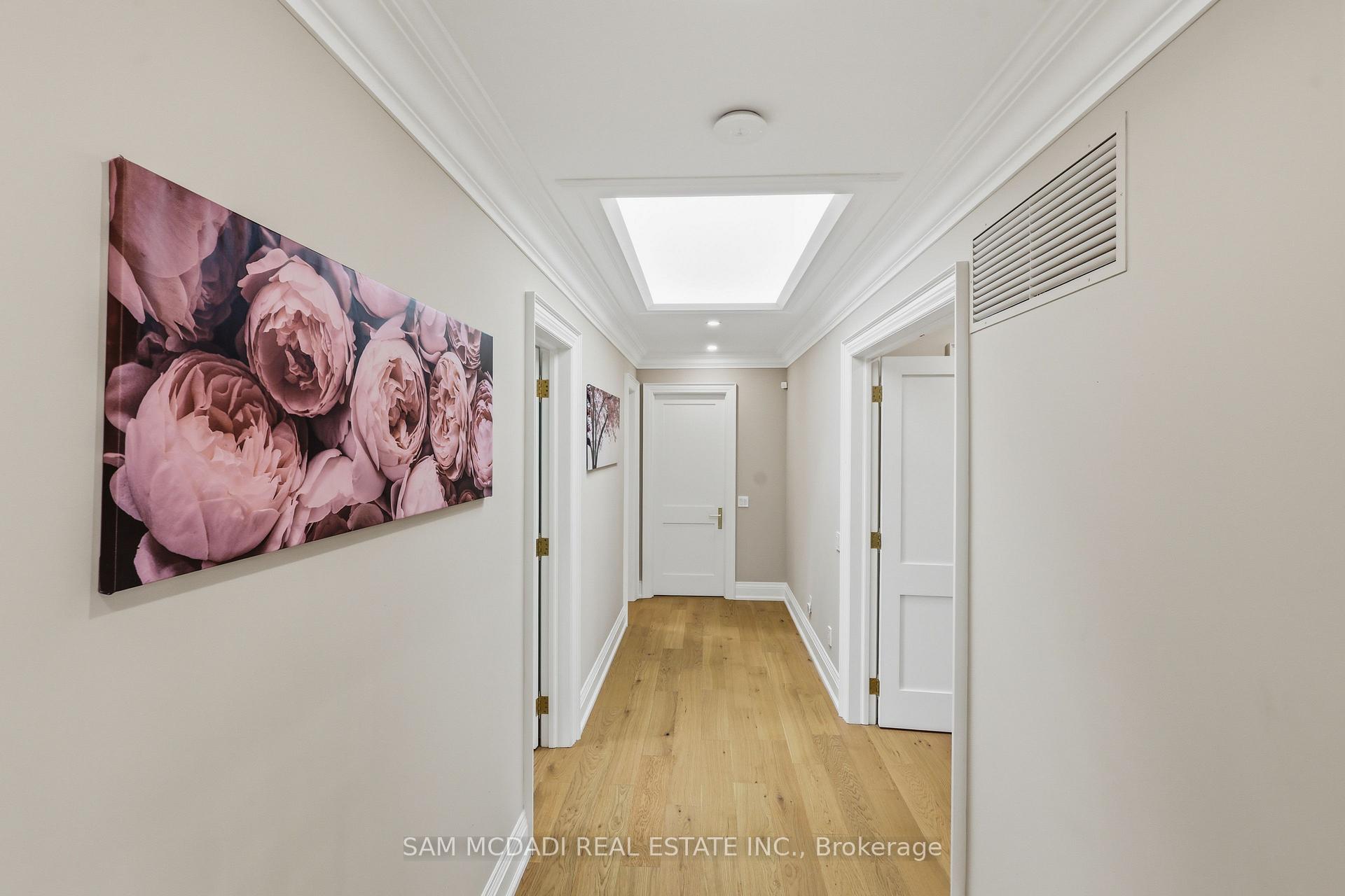 Photo 17 of 403 Willis Drive, Oakville, West — HOMEH