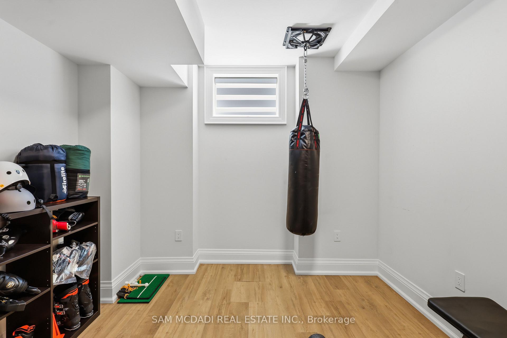 Photo 39 of 403 Willis Drive, Oakville, West — HOMEH