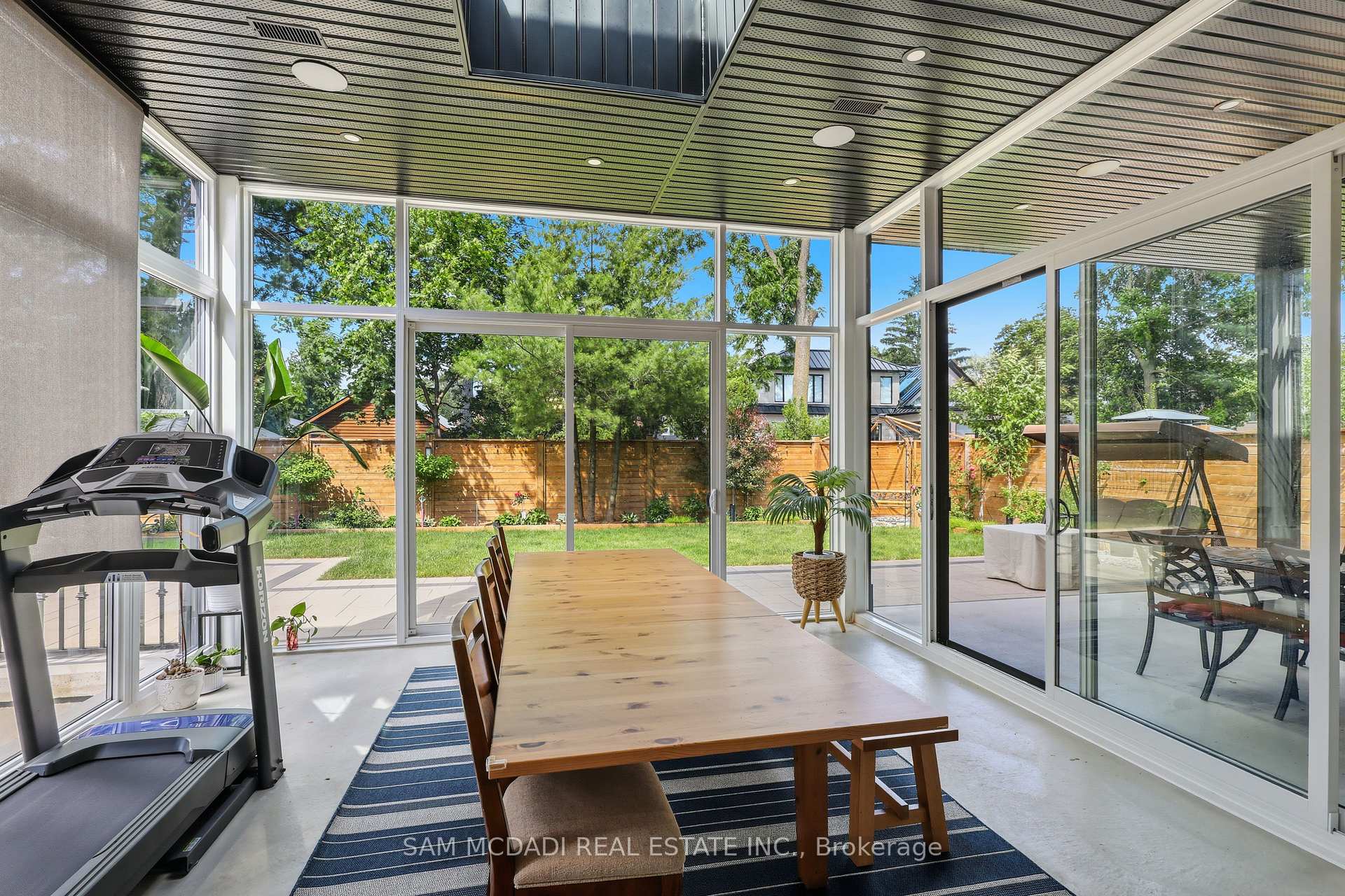 Photo 41 of 403 Willis Drive, Oakville, West — HOMEH