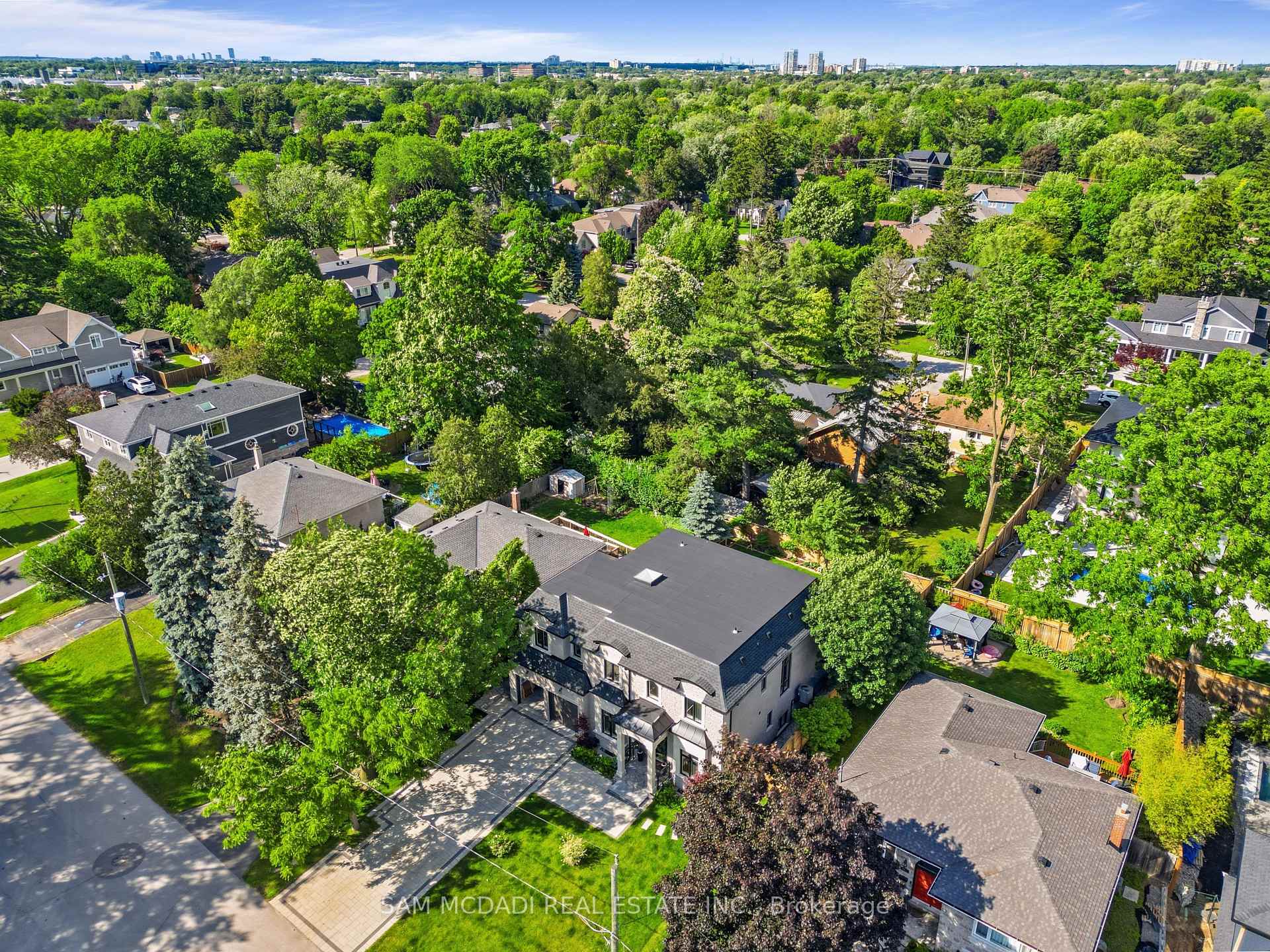 Photo 50 of 403 Willis Drive, Oakville, West — HOMEH
