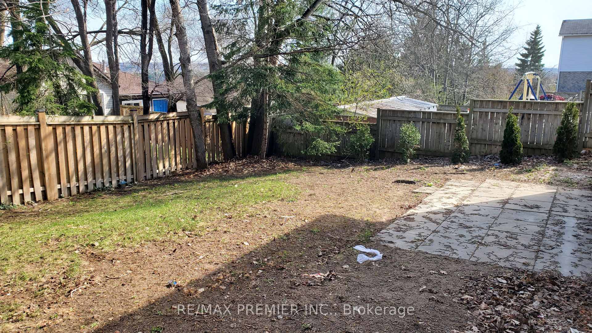 Photo 27 of Unit Bsmt, 77 Fox Run, Barrie, Letitia Heights — HOMEH