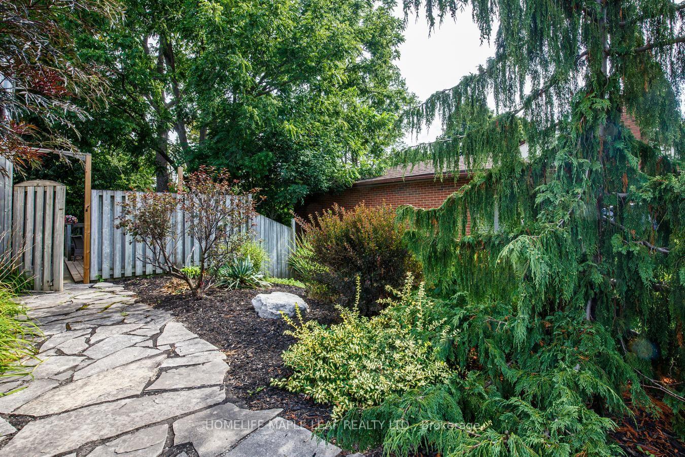 Photo 42 of 7820 5 Side Road, Milton, Milton North — HOMEH