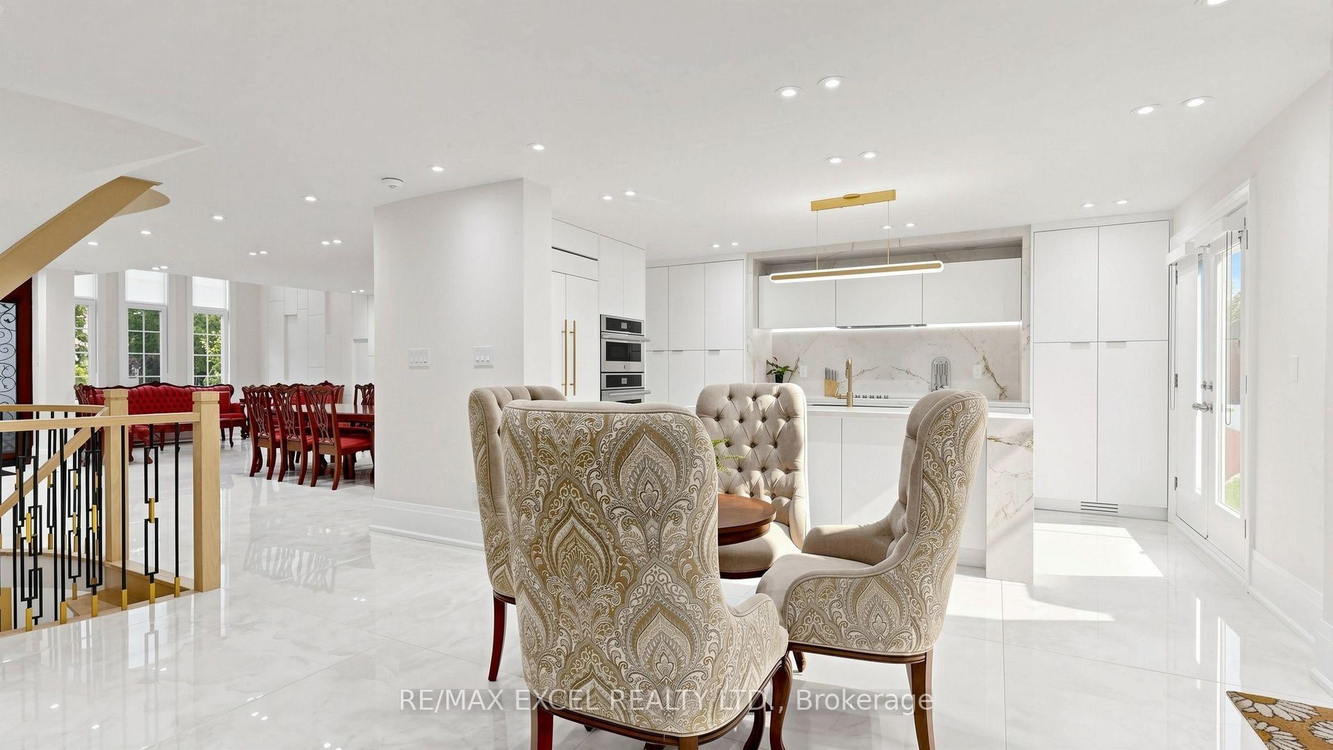 Photo 23 of 2B Trinity Crescent, Richmond Hill, Doncrest — HOMEH