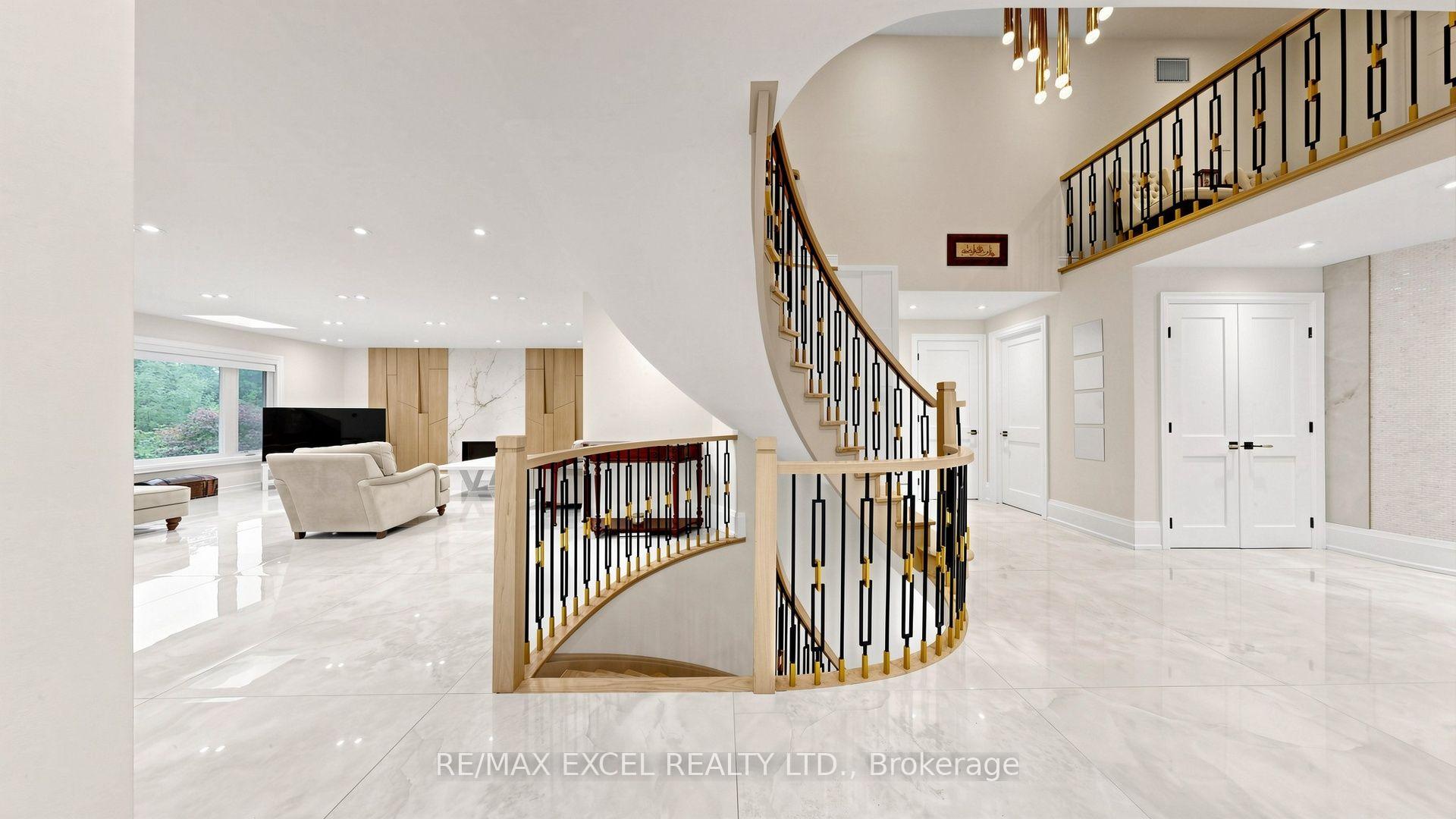 Photo 26 of 2B Trinity Crescent, Richmond Hill, Doncrest — HOMEH