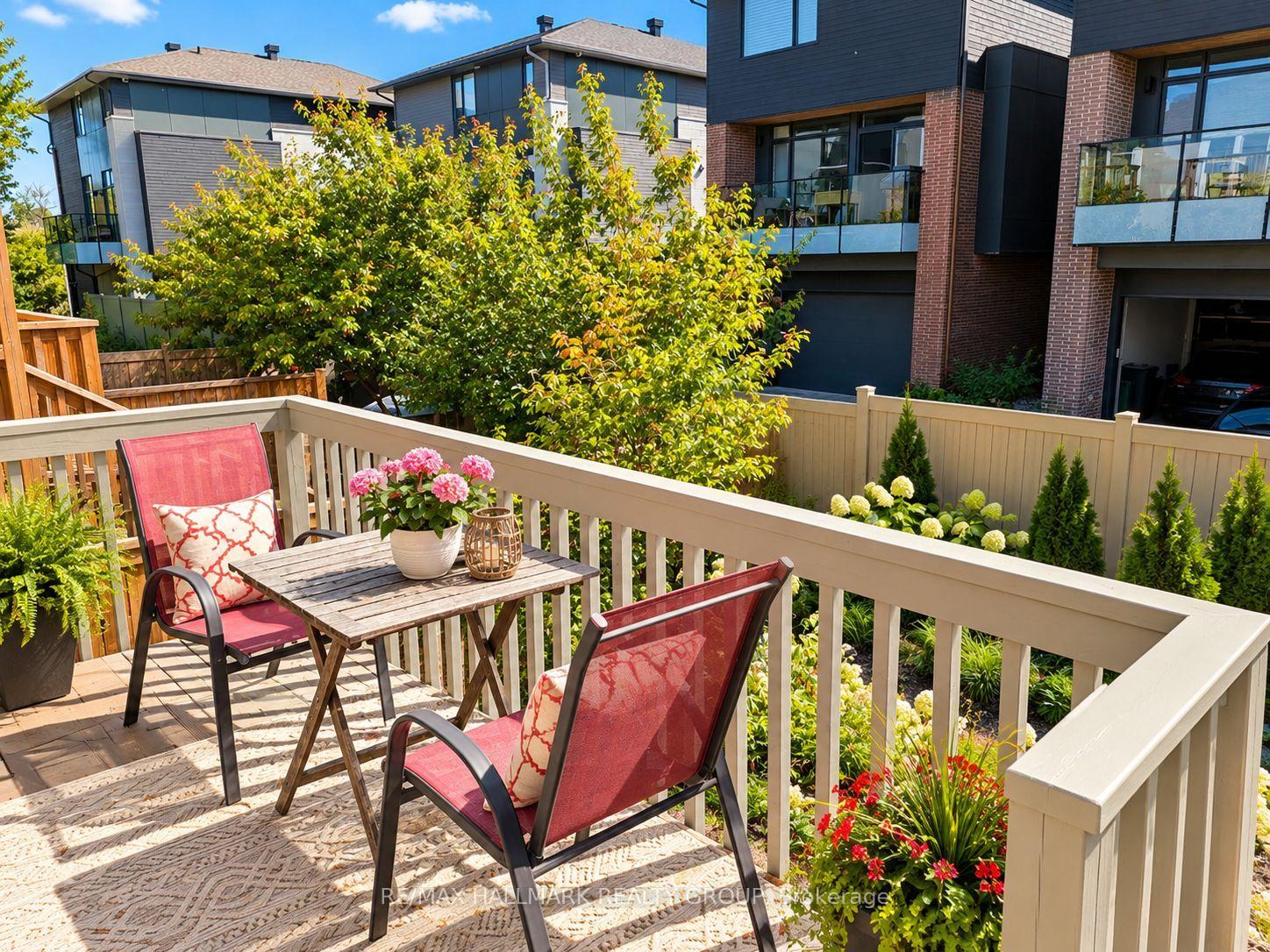Photo 7 of 144 Springhurst Avenue, Ottawa, Ottawa East — HOMEH