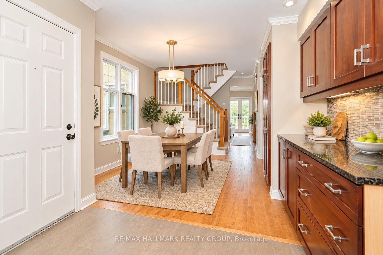 Photo 15 of 144 Springhurst Avenue, Ottawa, Ottawa East — HOMEH