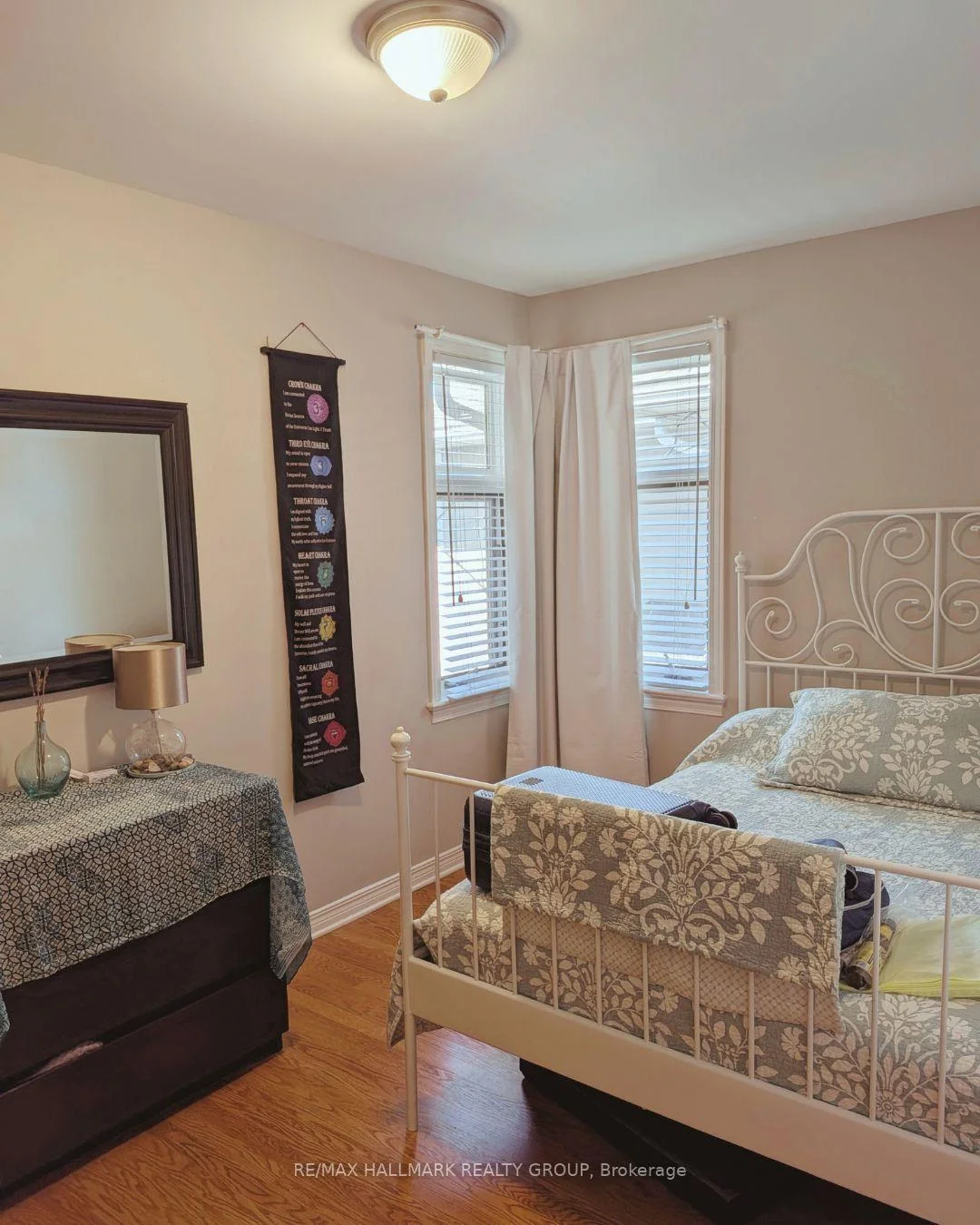 Photo 10 of 144 Springhurst Avenue, Ottawa, Ottawa East — HOMEH