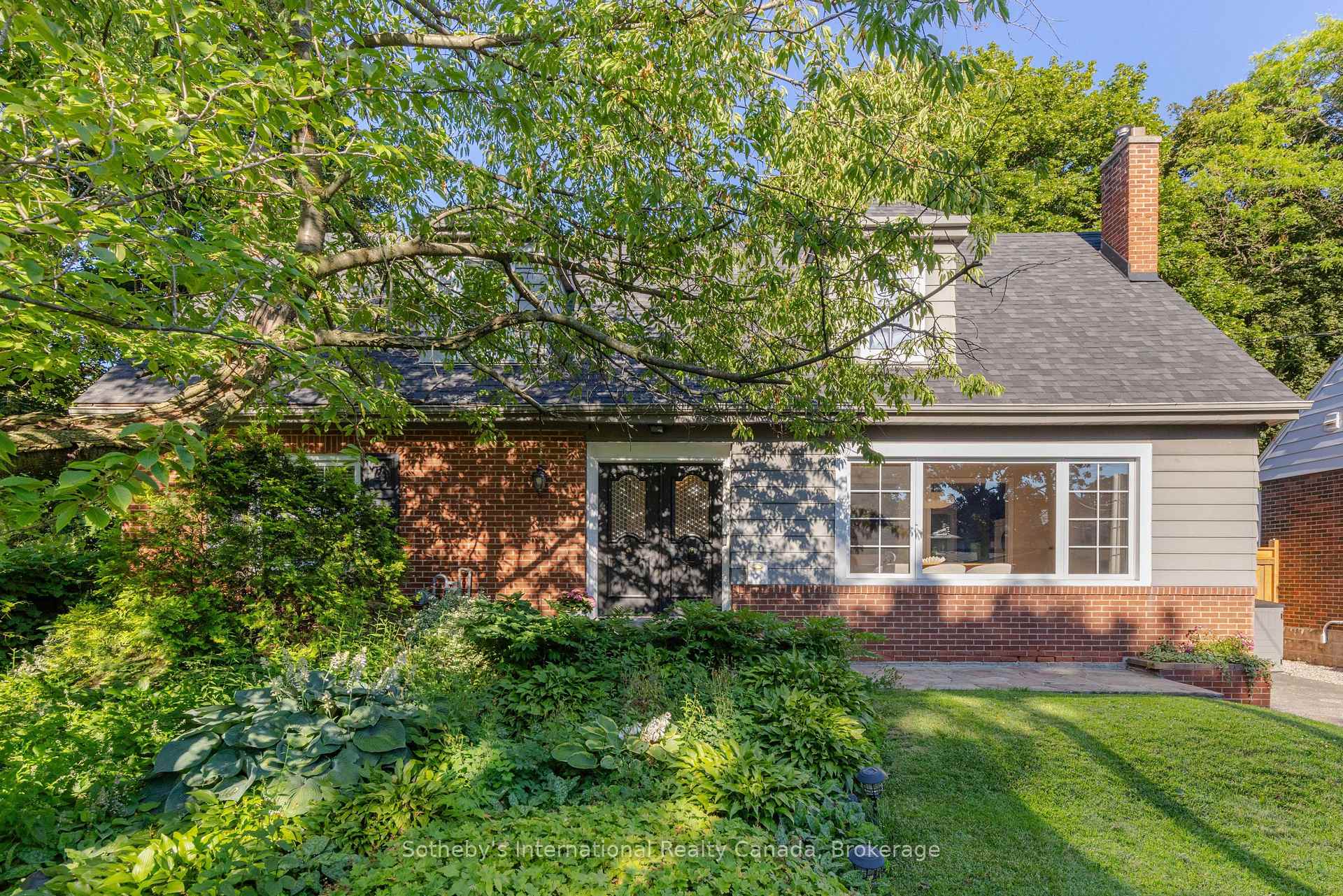 Photo 12 of 27 Arcade Crescent, Hamilton, Southam — HOMEH