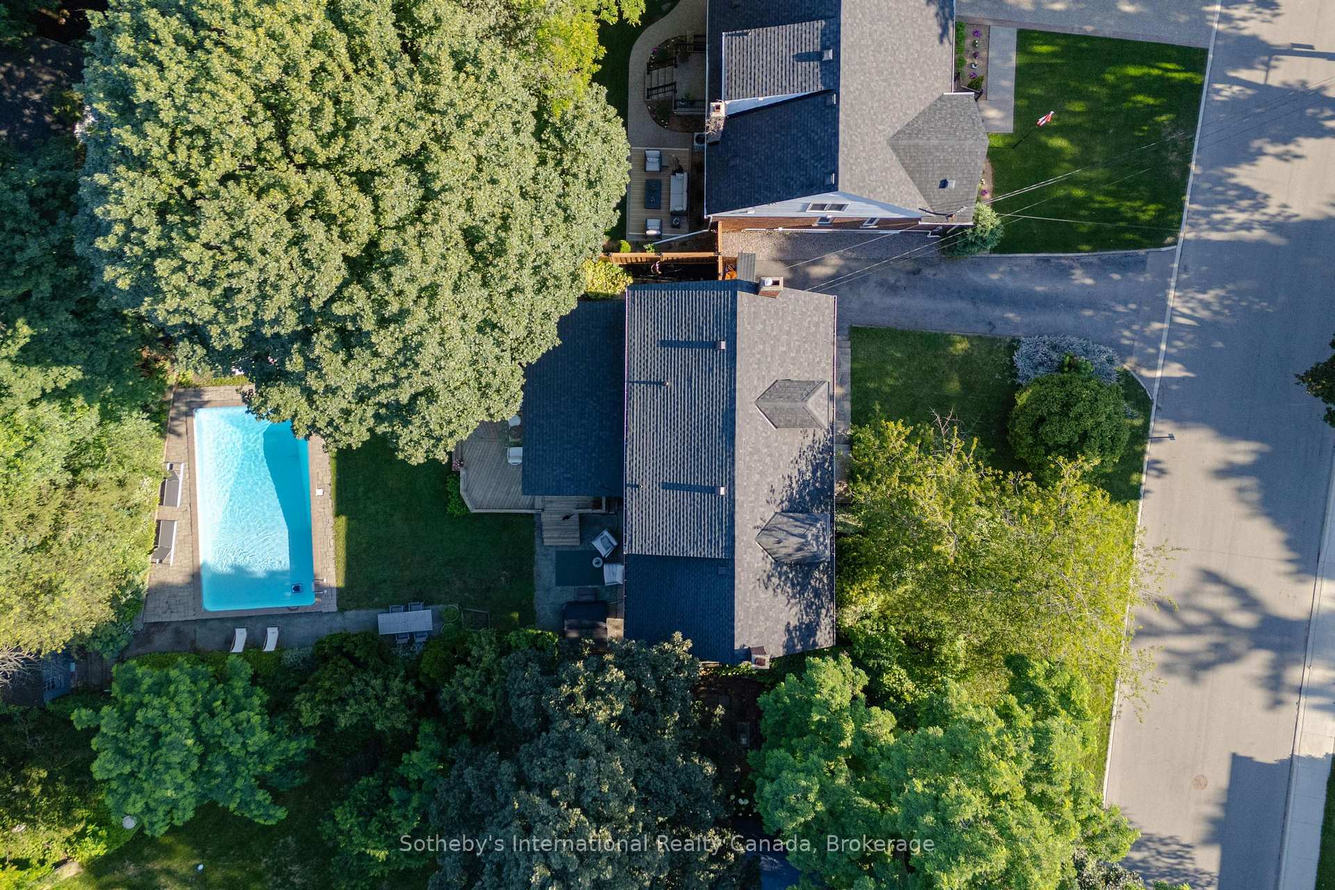 Photo 19 of 27 Arcade Crescent, Hamilton, Southam — HOMEH