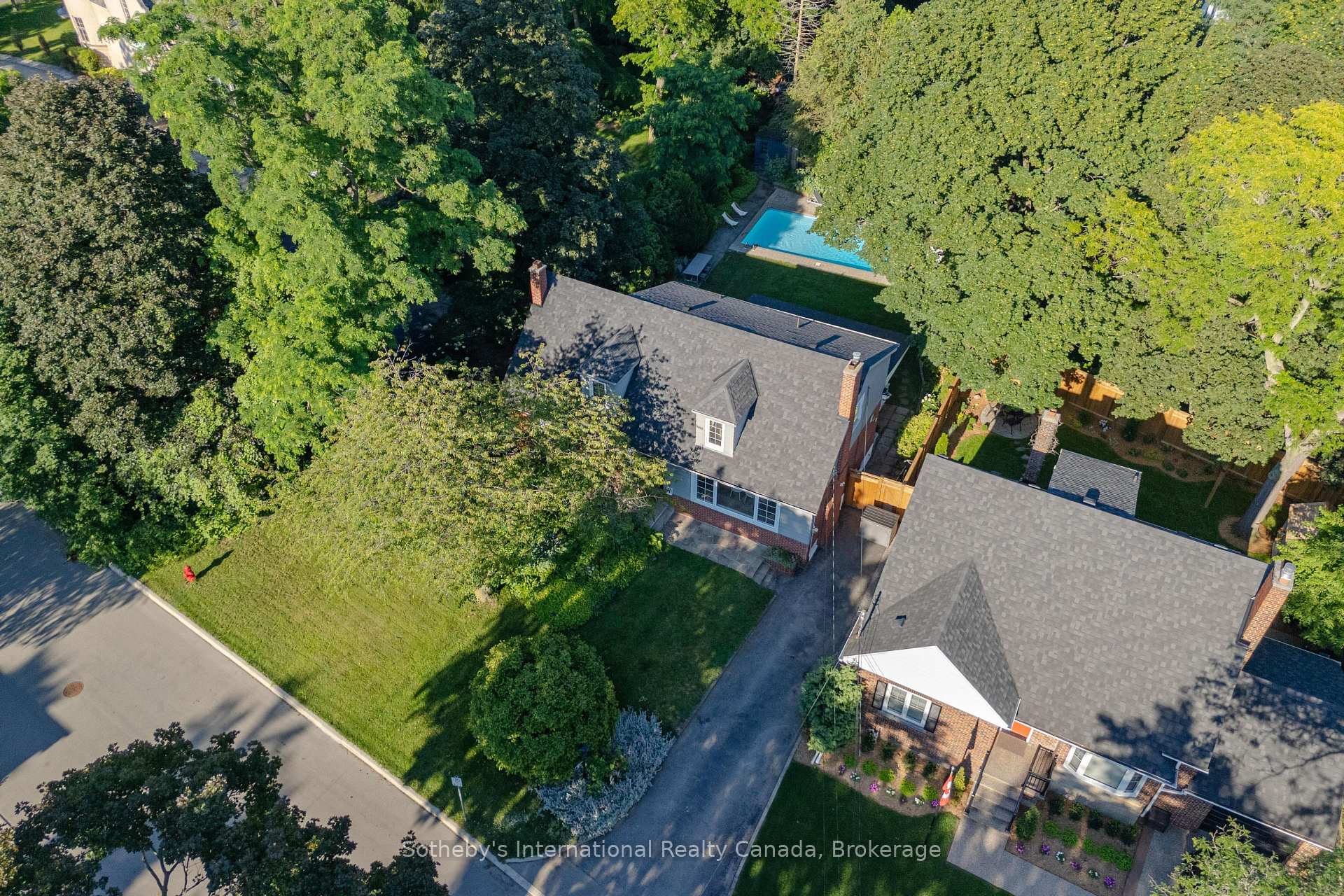Photo 20 of 27 Arcade Crescent, Hamilton, Southam — HOMEH