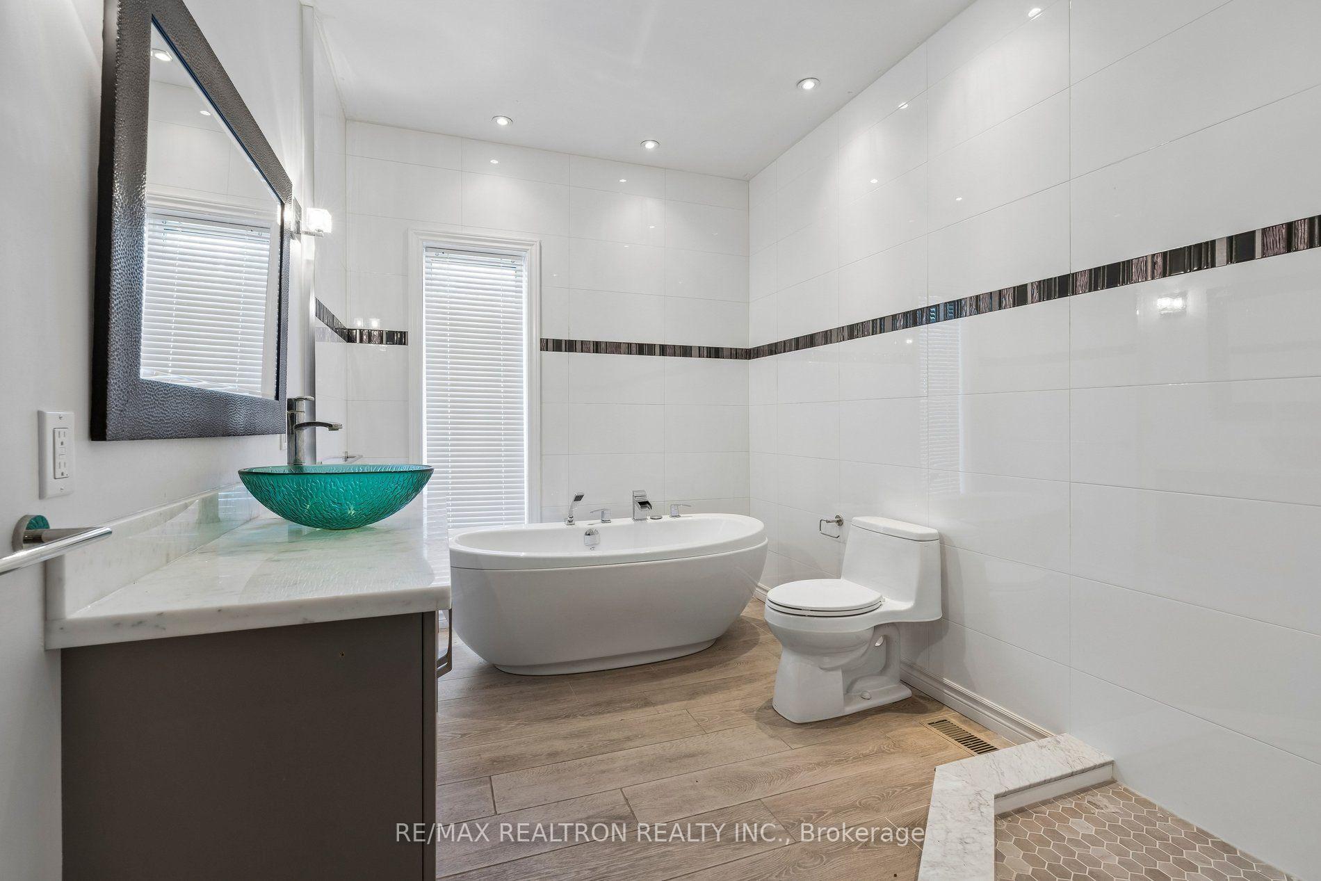 Photo 7 of 99 Midland Avenue, Scarborough, Cliffcrest — HOMEH