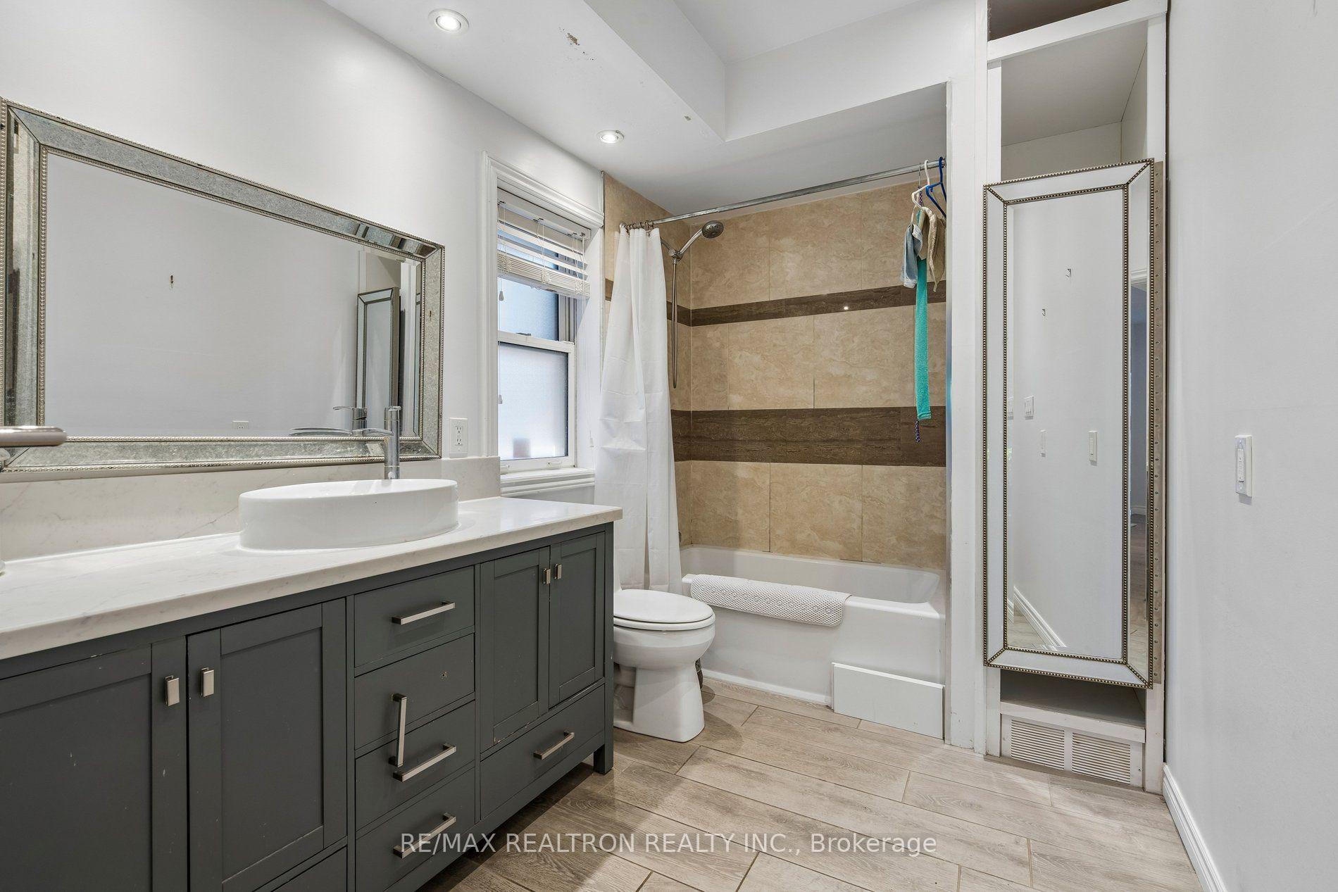 Photo 12 of 99 Midland Avenue, Scarborough, Cliffcrest — HOMEH