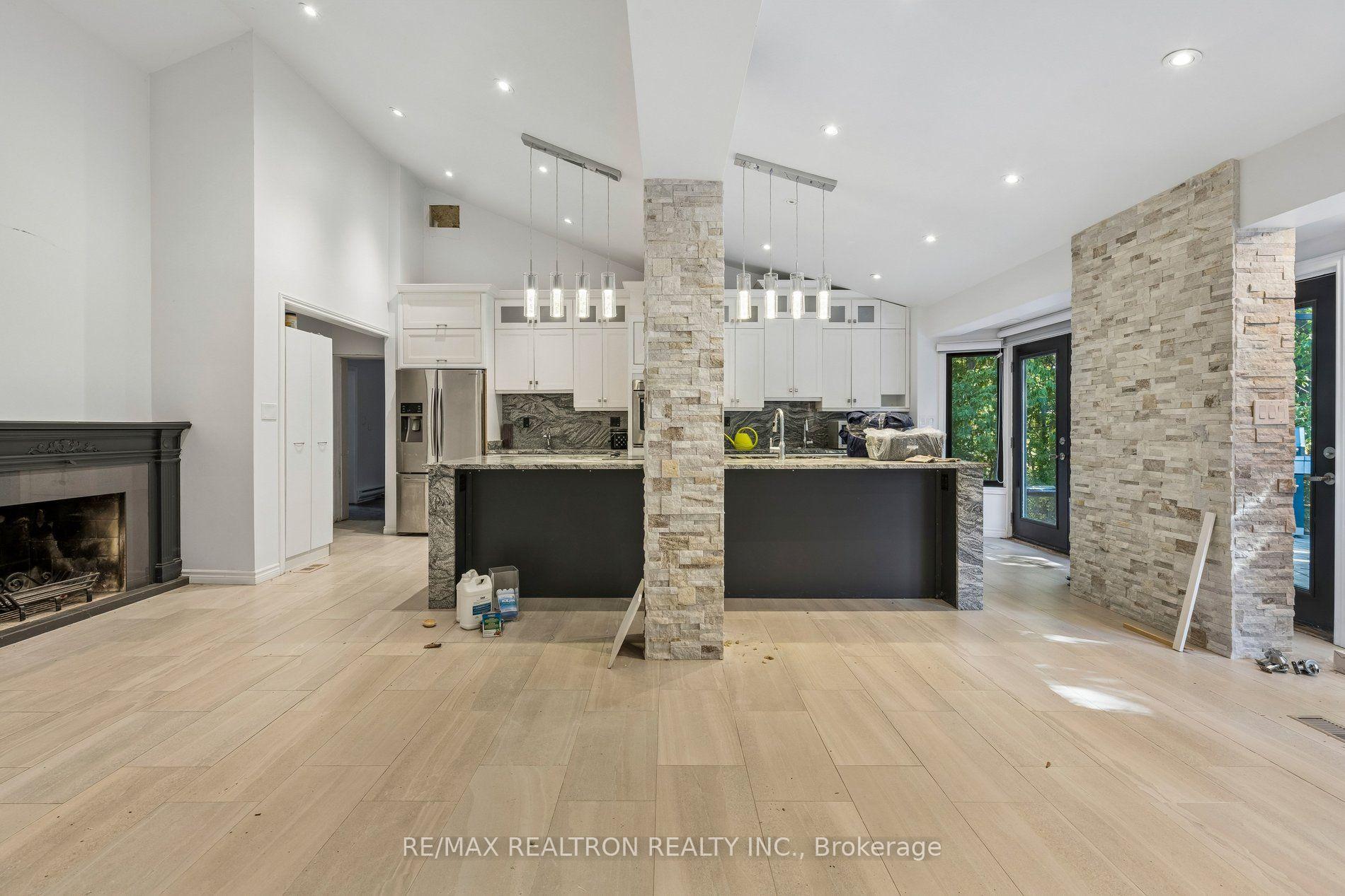 Photo 18 of 99 Midland Avenue, Scarborough, Cliffcrest — HOMEH