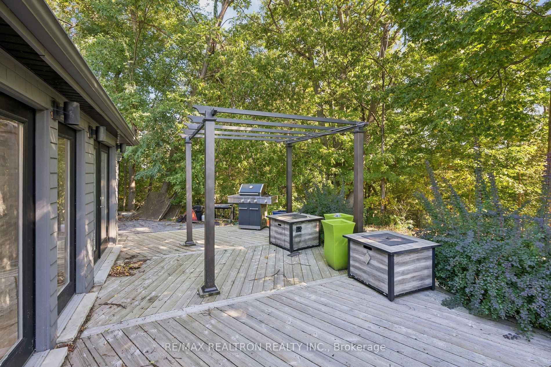 Photo 32 of 99 Midland Avenue, Scarborough, Cliffcrest — HOMEH