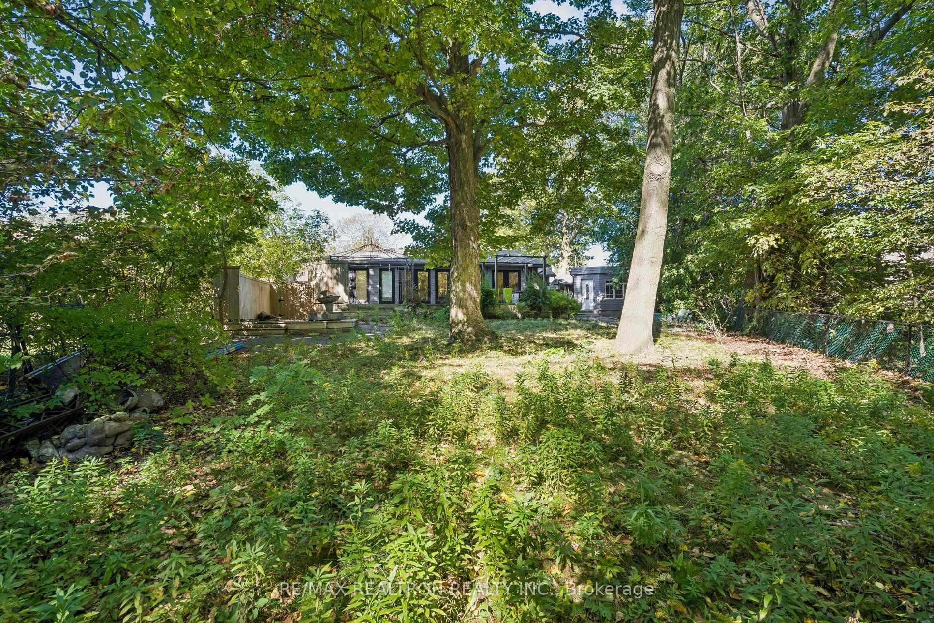 Photo 37 of 99 Midland Avenue, Scarborough, Cliffcrest — HOMEH