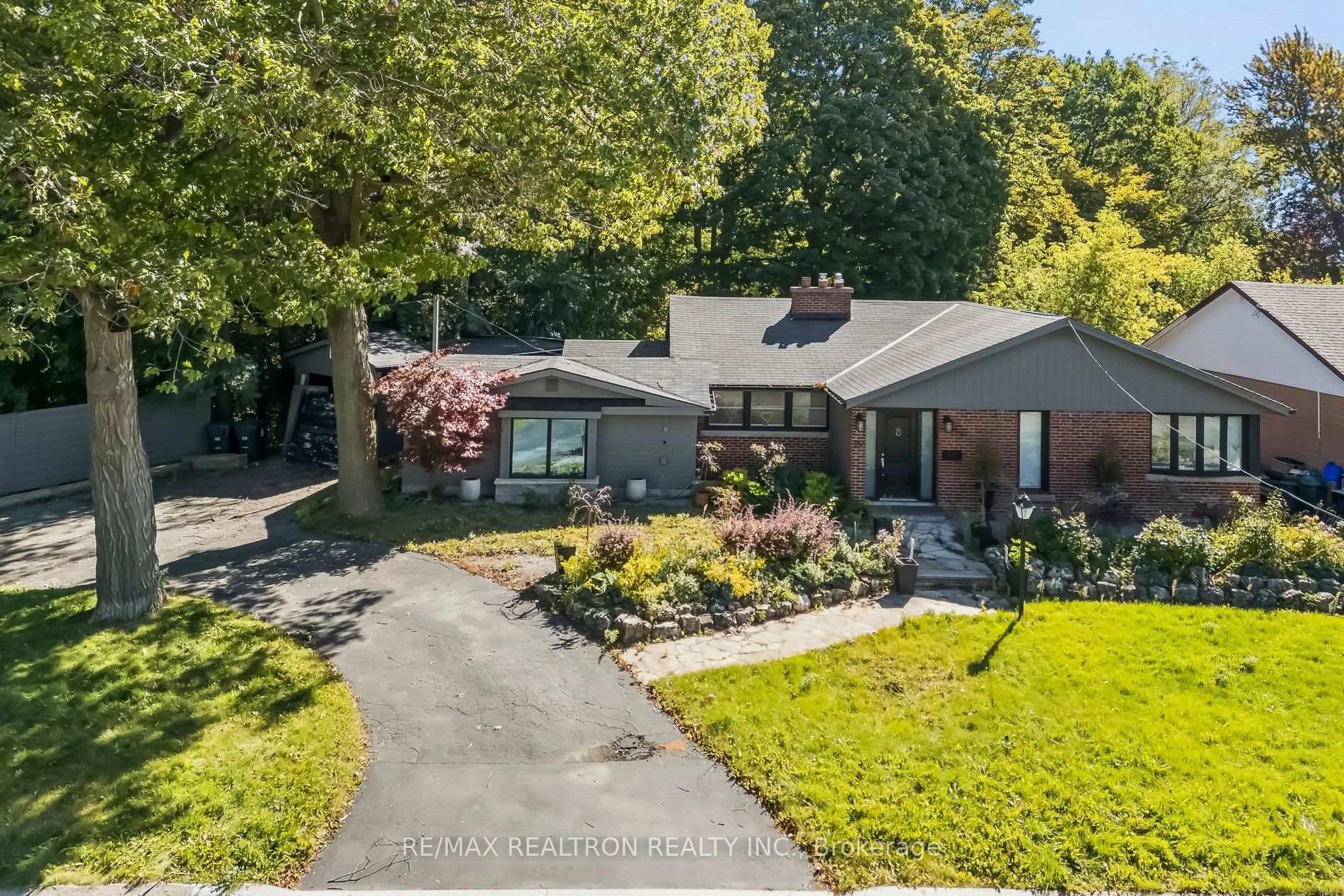 Photo 42 of 99 Midland Avenue, Scarborough, Cliffcrest — HOMEH