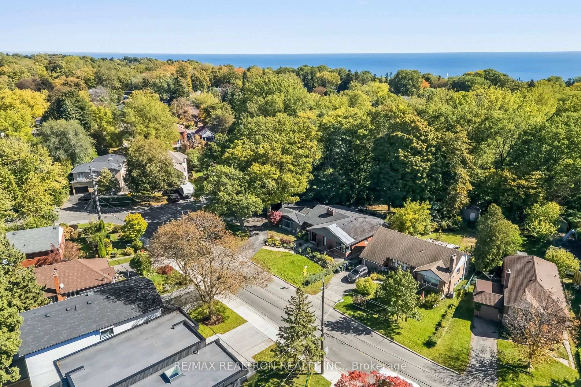 Photo 49 of 99 Midland Avenue, Scarborough, Cliffcrest — HOMEH