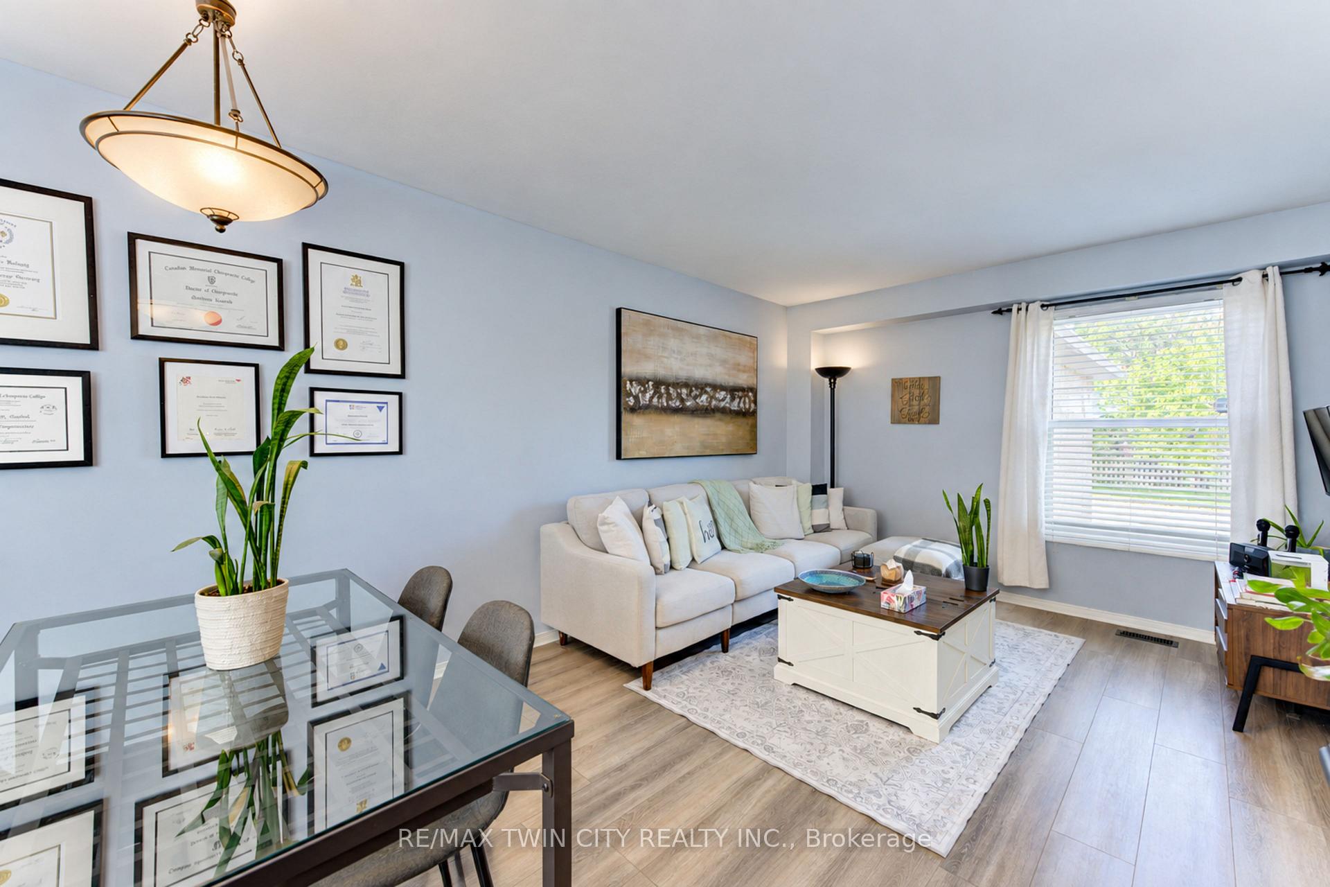 Photo 8 of 190 Nith River Way, North Dumfries, Ayr — HOMEH