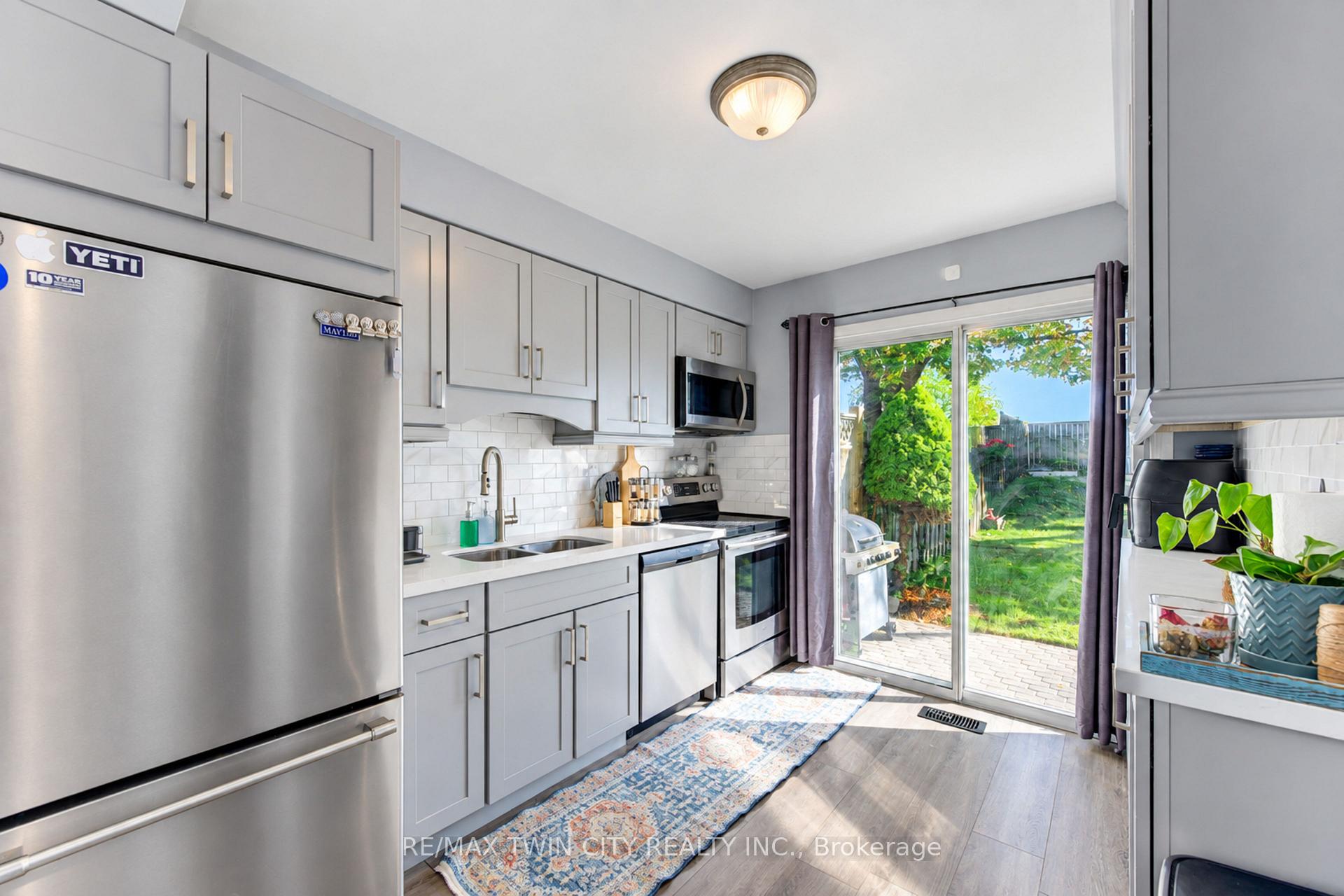 Photo 10 of 190 Nith River Way, North Dumfries, Ayr — HOMEH
