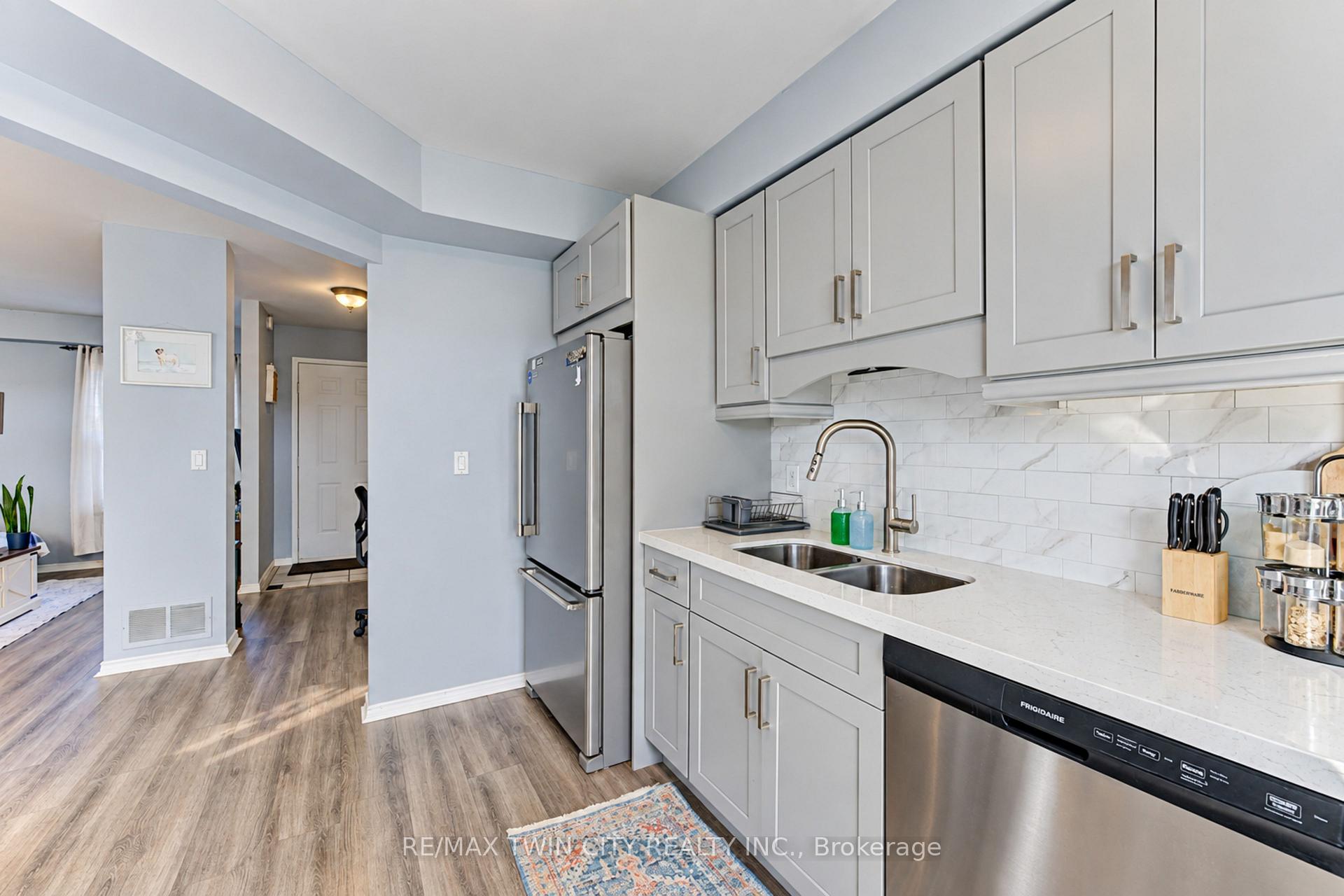 Photo 13 of 190 Nith River Way, North Dumfries, Ayr — HOMEH