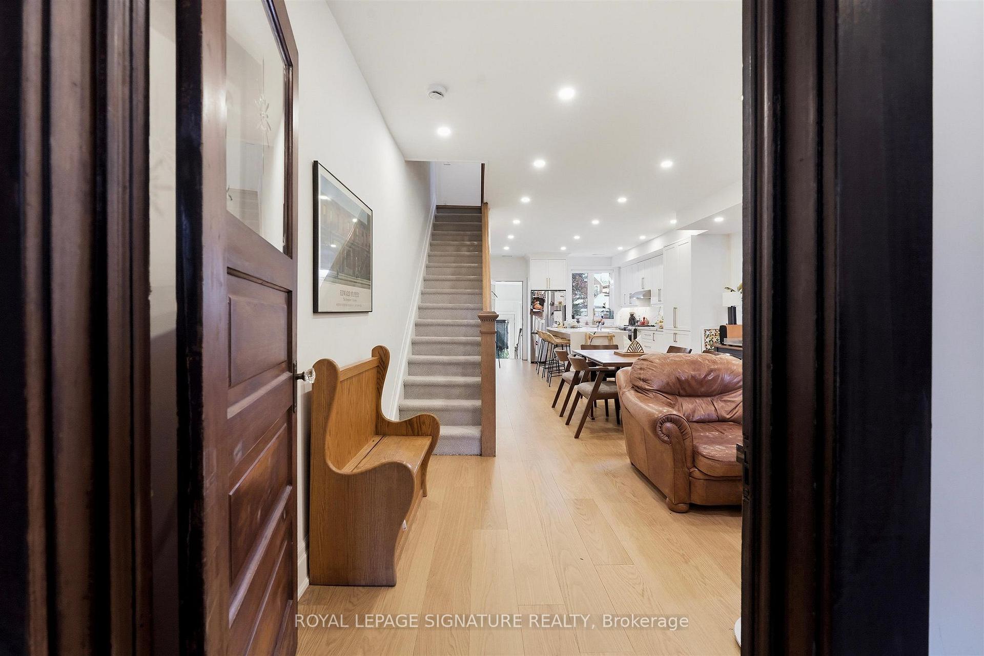 Photo 3 of 350 Delaware Avenue, Toronto, Dovercourt-Wallace Emerson-Junction — HOMEH