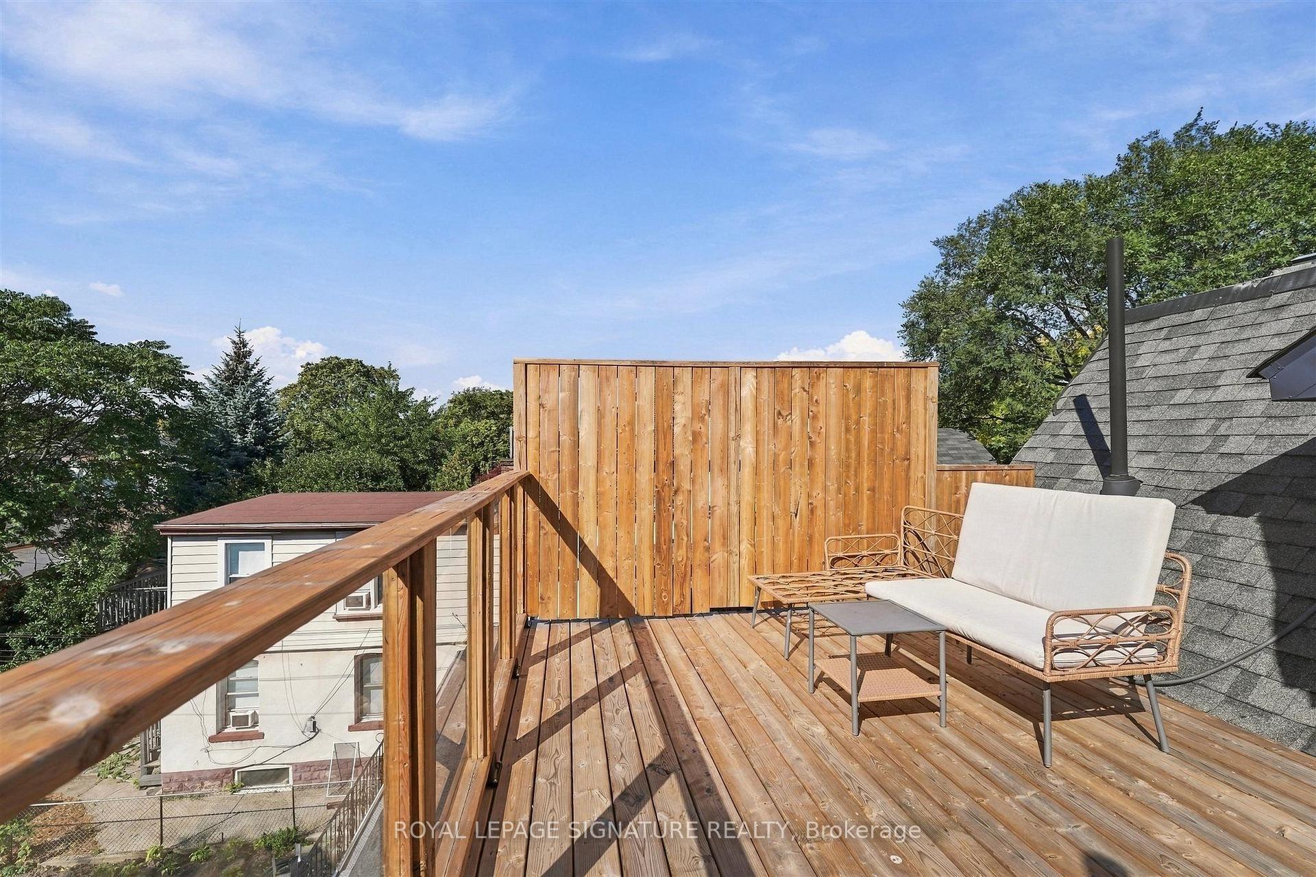 Photo 33 of 350 Delaware Avenue, Toronto, Dovercourt-Wallace Emerson-Junction — HOMEH