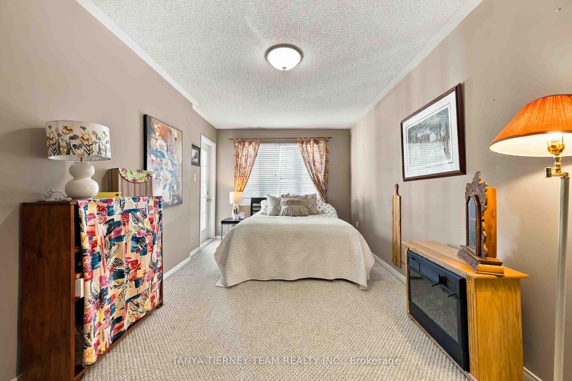 Photo 31 of 228 Shadow Place, Pickering, Rouge Park — HOMEH