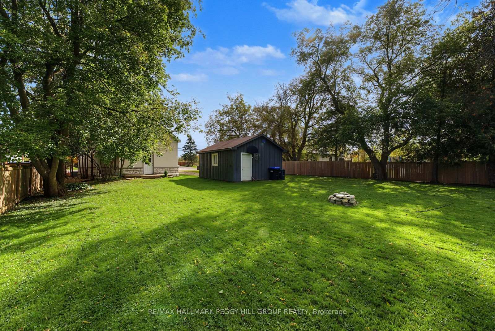 Photo 3 of 132 Queen Street W, Springwater, Elmvale — HOMEH