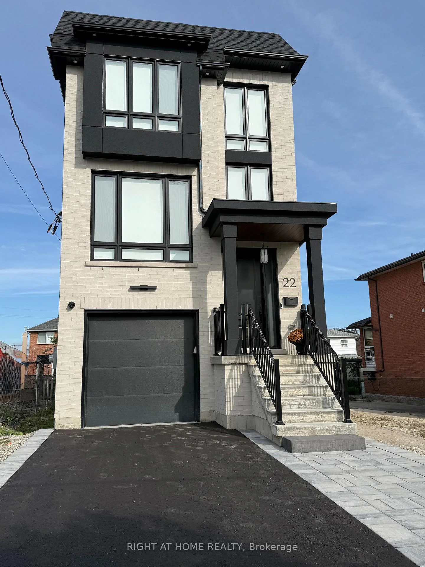 Photo 6 of 20 Maple Bush Avenue, North York, Humberlea-Pelmo Park — HOMEH