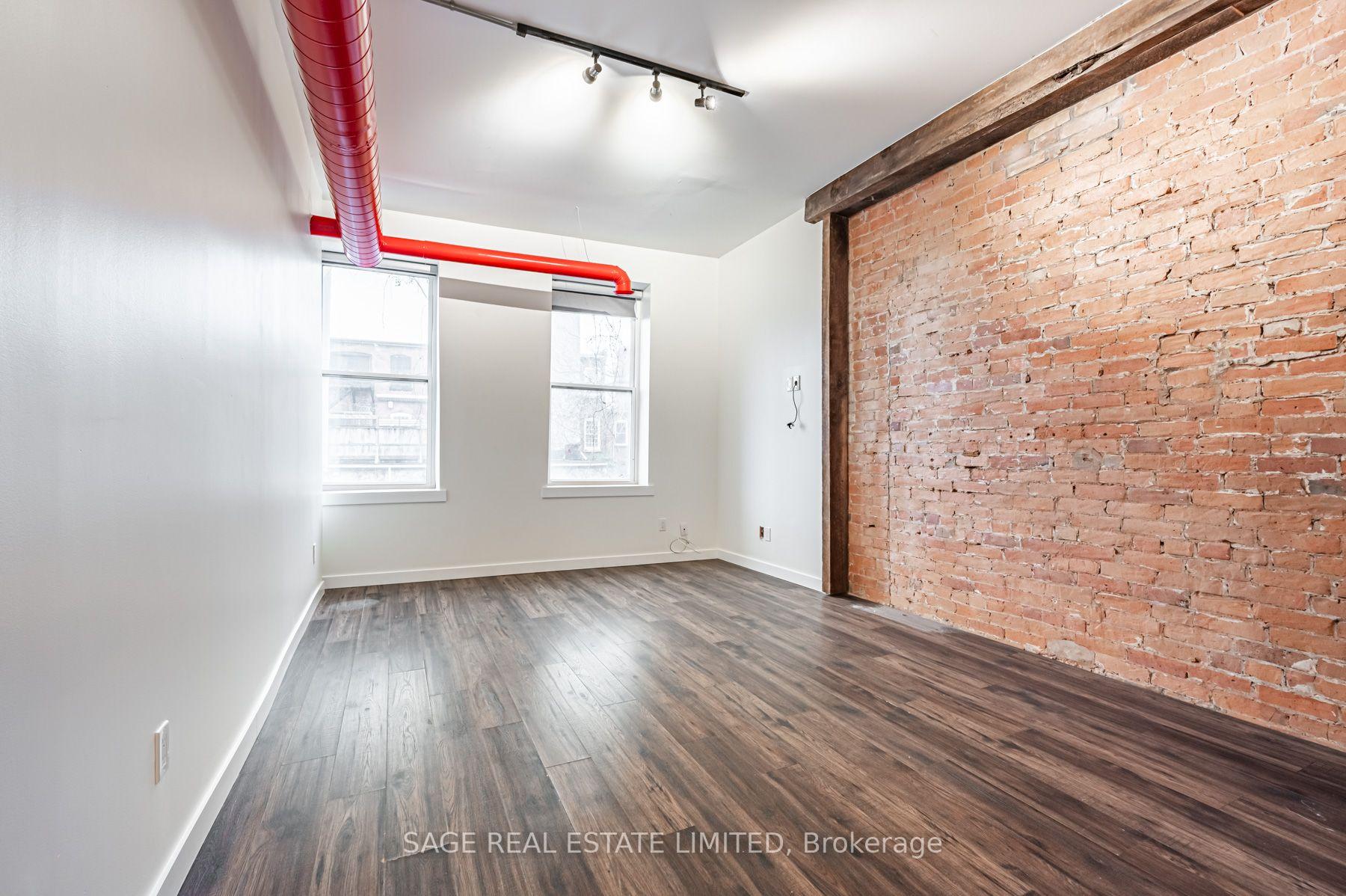 Photo 11 of Unit 8, 14 Cross Street, Hamilton, Dundas — HOMEH