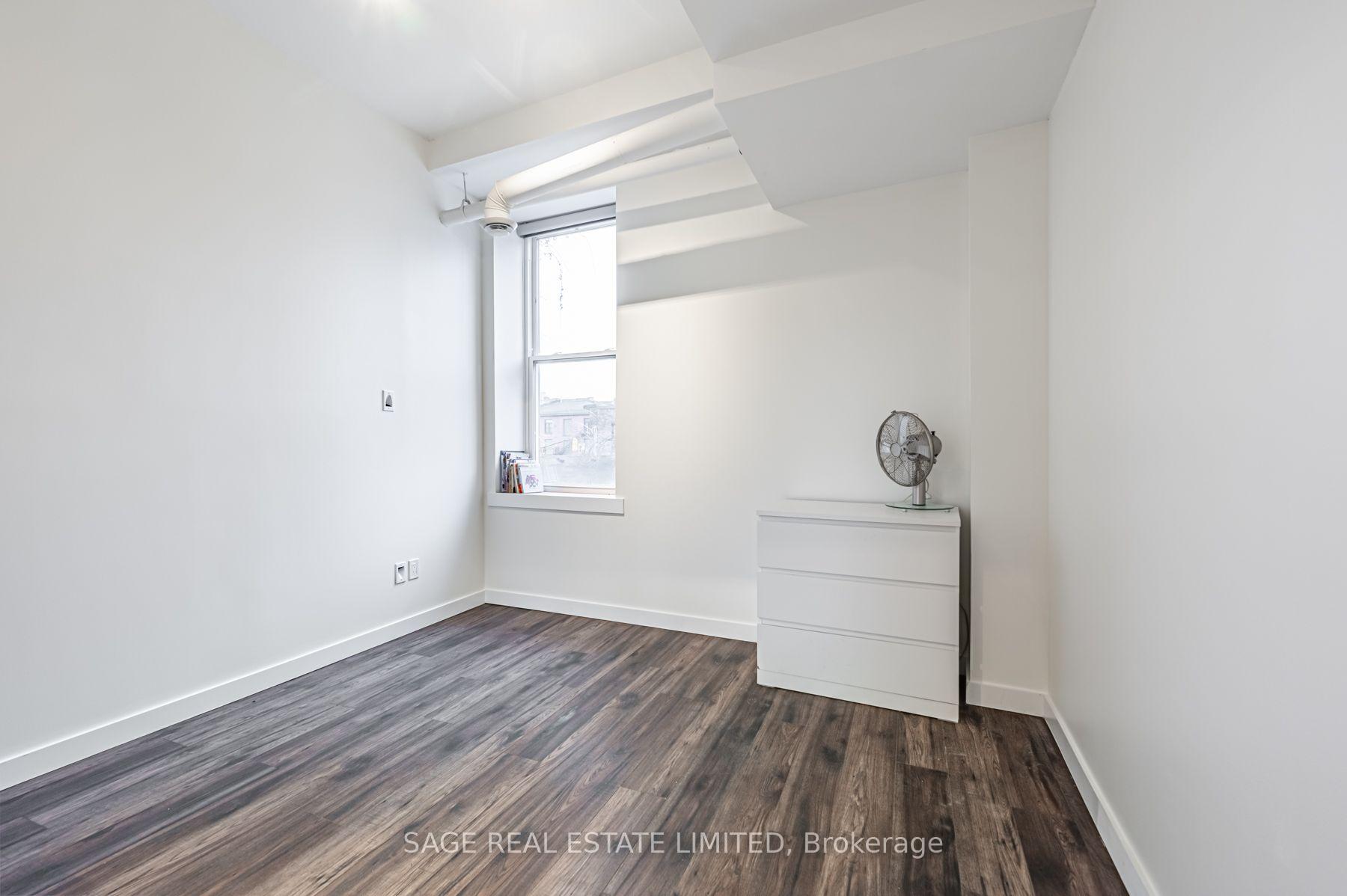 Photo 17 of Unit 8, 14 Cross Street, Hamilton, Dundas — HOMEH