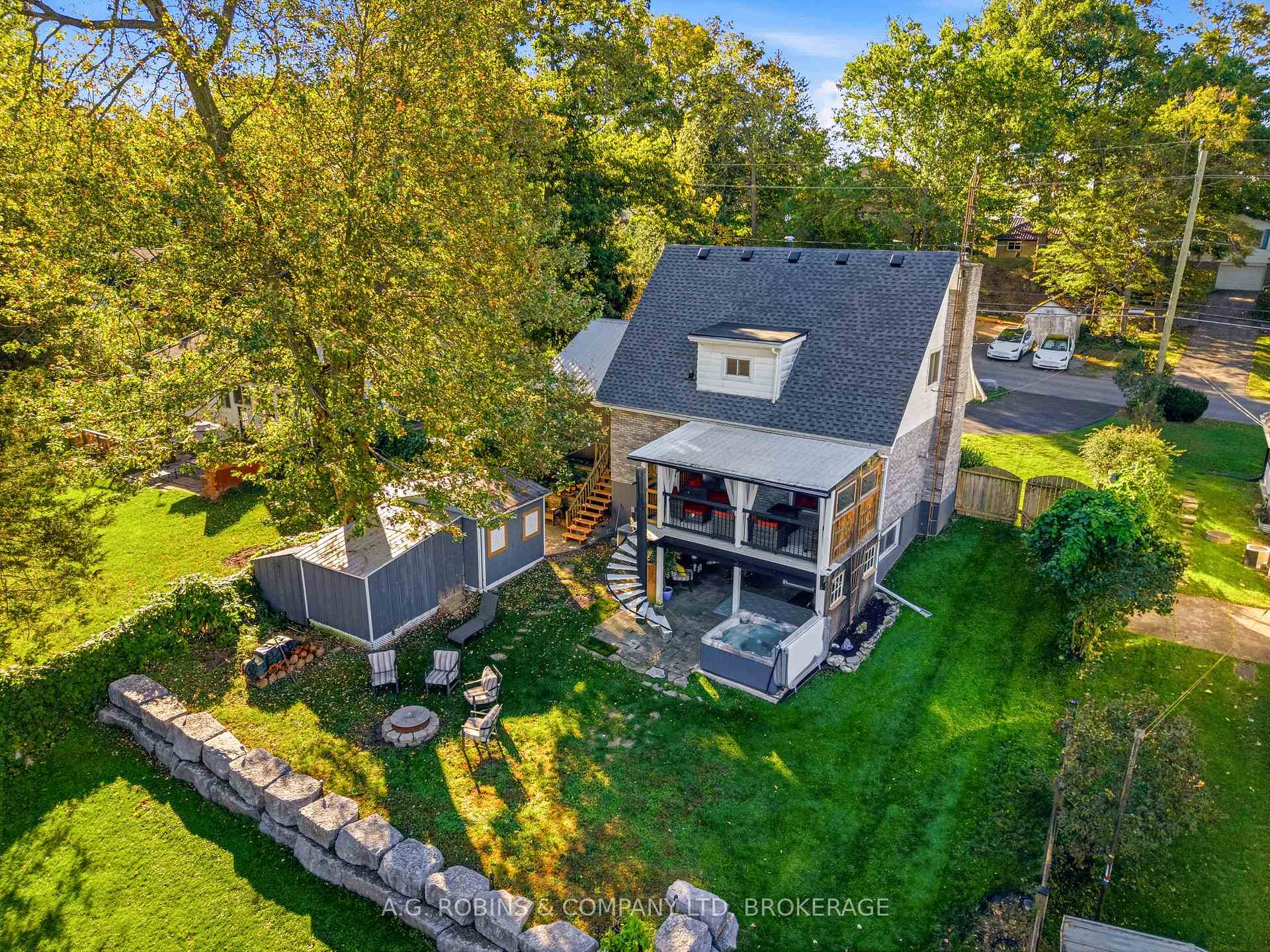 Photo 9 of 10448 Lakeshore Road, Wainfleet, Lakeshore — HOMEH