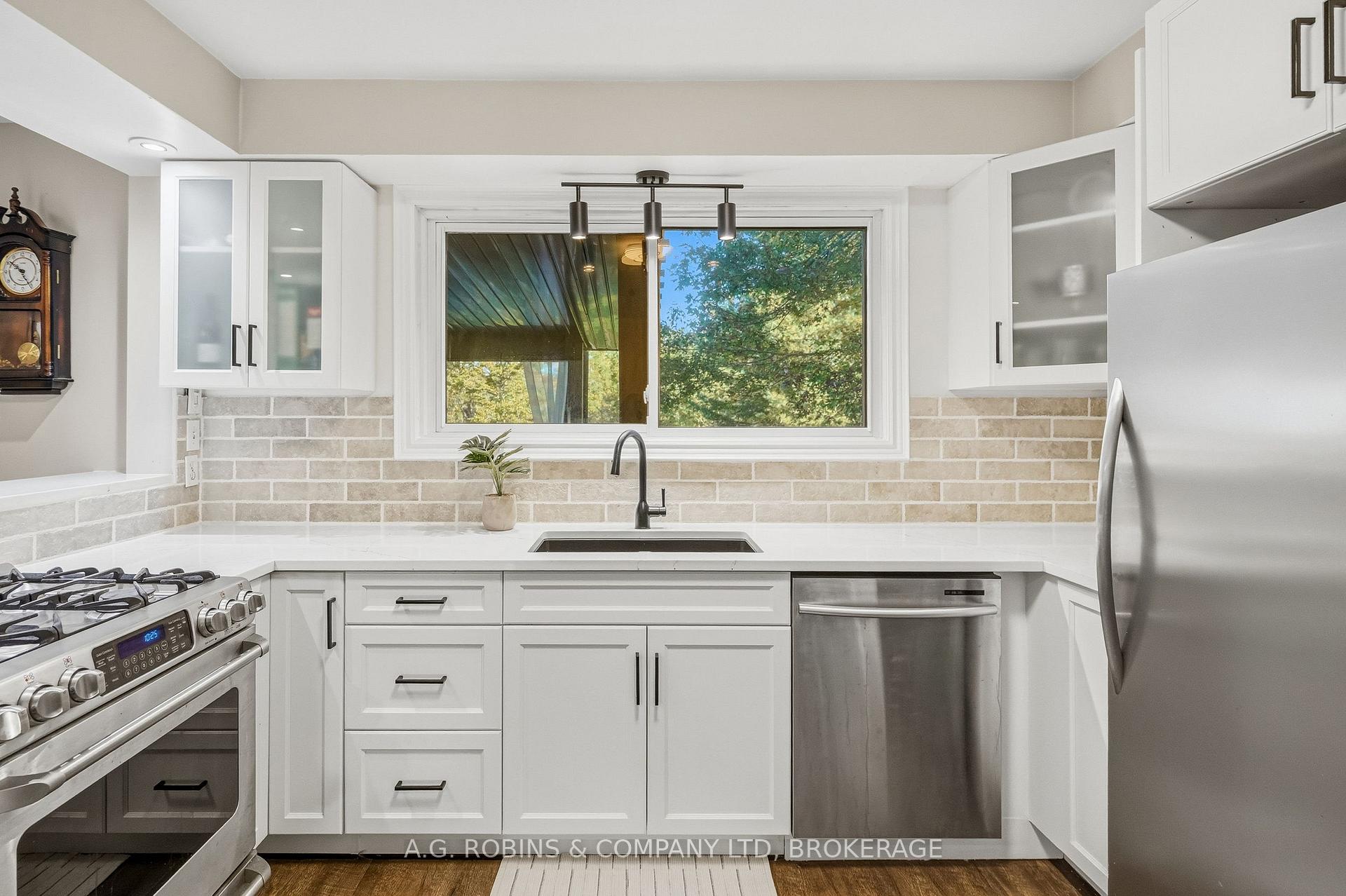 Photo 26 of 10448 Lakeshore Road, Wainfleet, Lakeshore — HOMEH