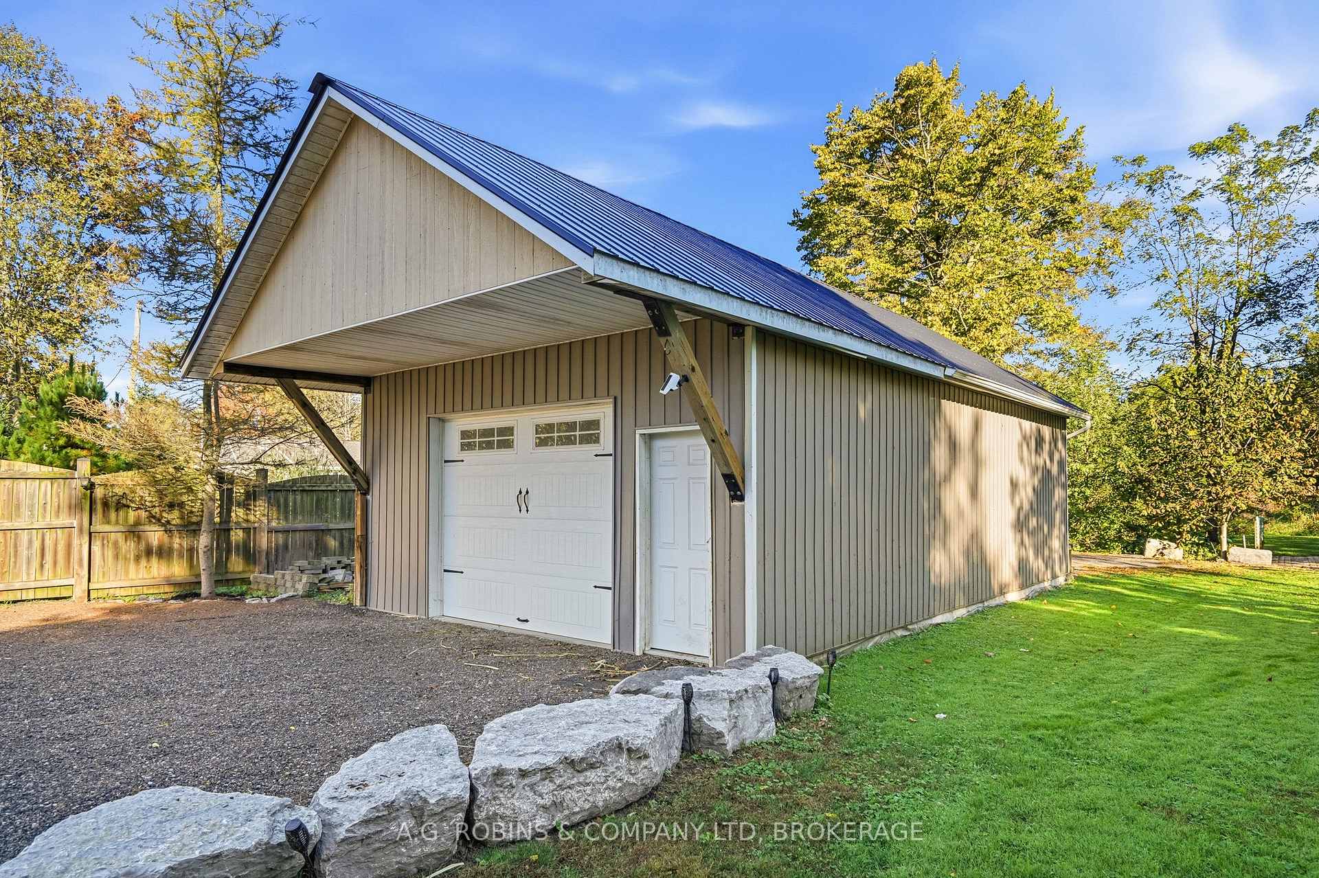 Photo 47 of 10448 Lakeshore Road, Wainfleet, Lakeshore — HOMEH