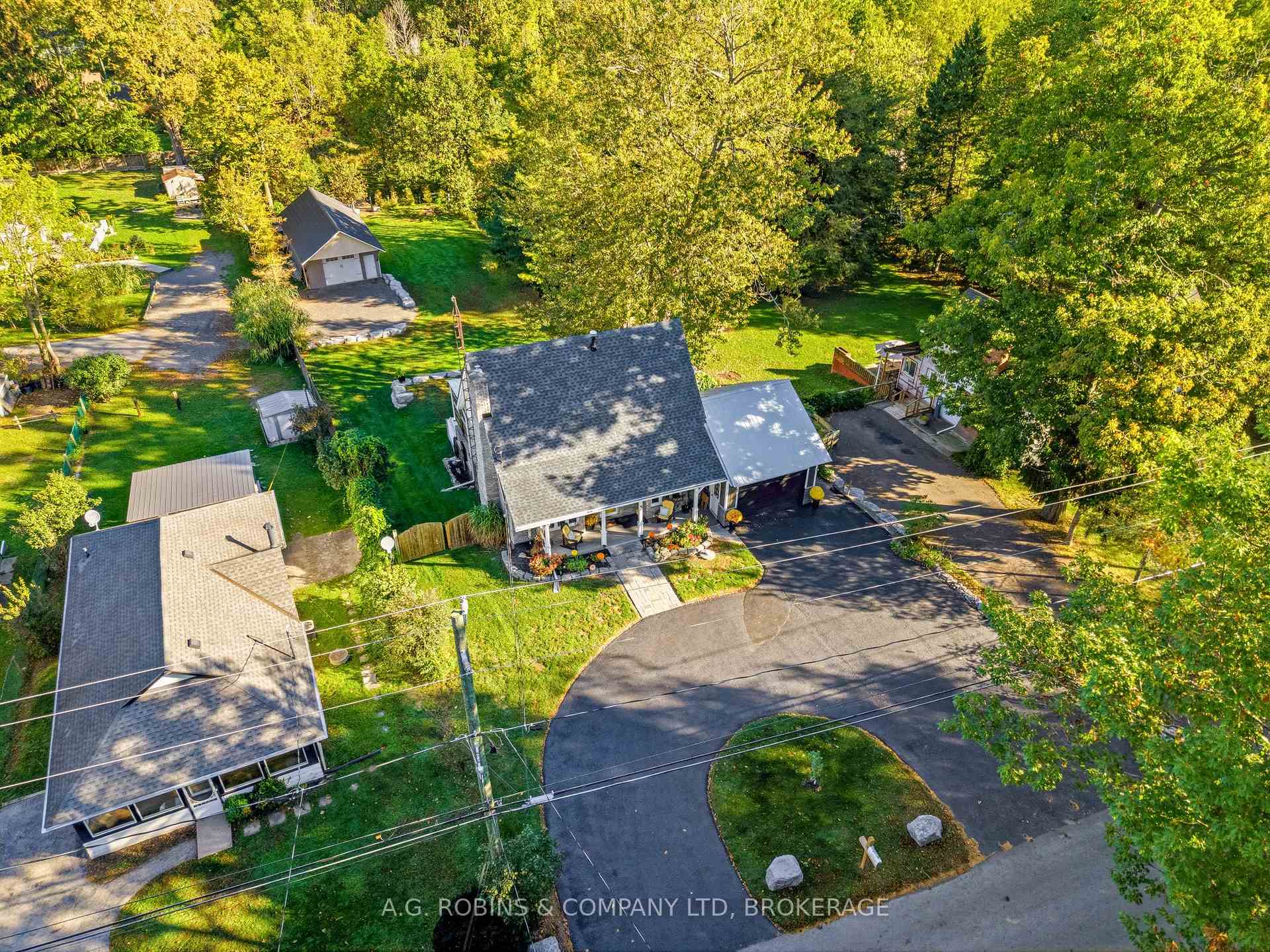 Photo 8 of 10448 Lakeshore Road, Wainfleet, Lakeshore — HOMEH