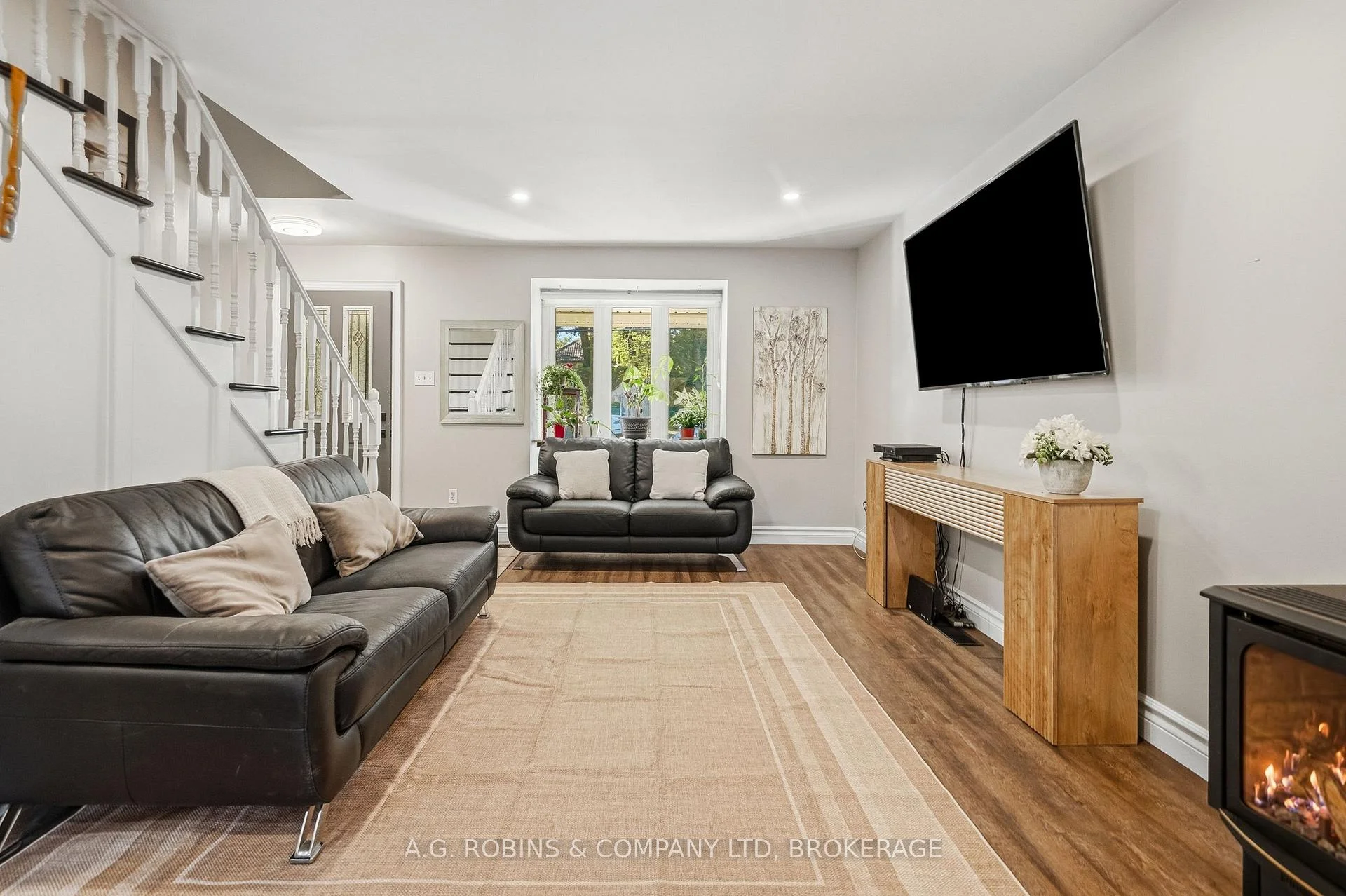 Photo 23 of 10448 Lakeshore Road, Wainfleet, Lakeshore — HOMEH