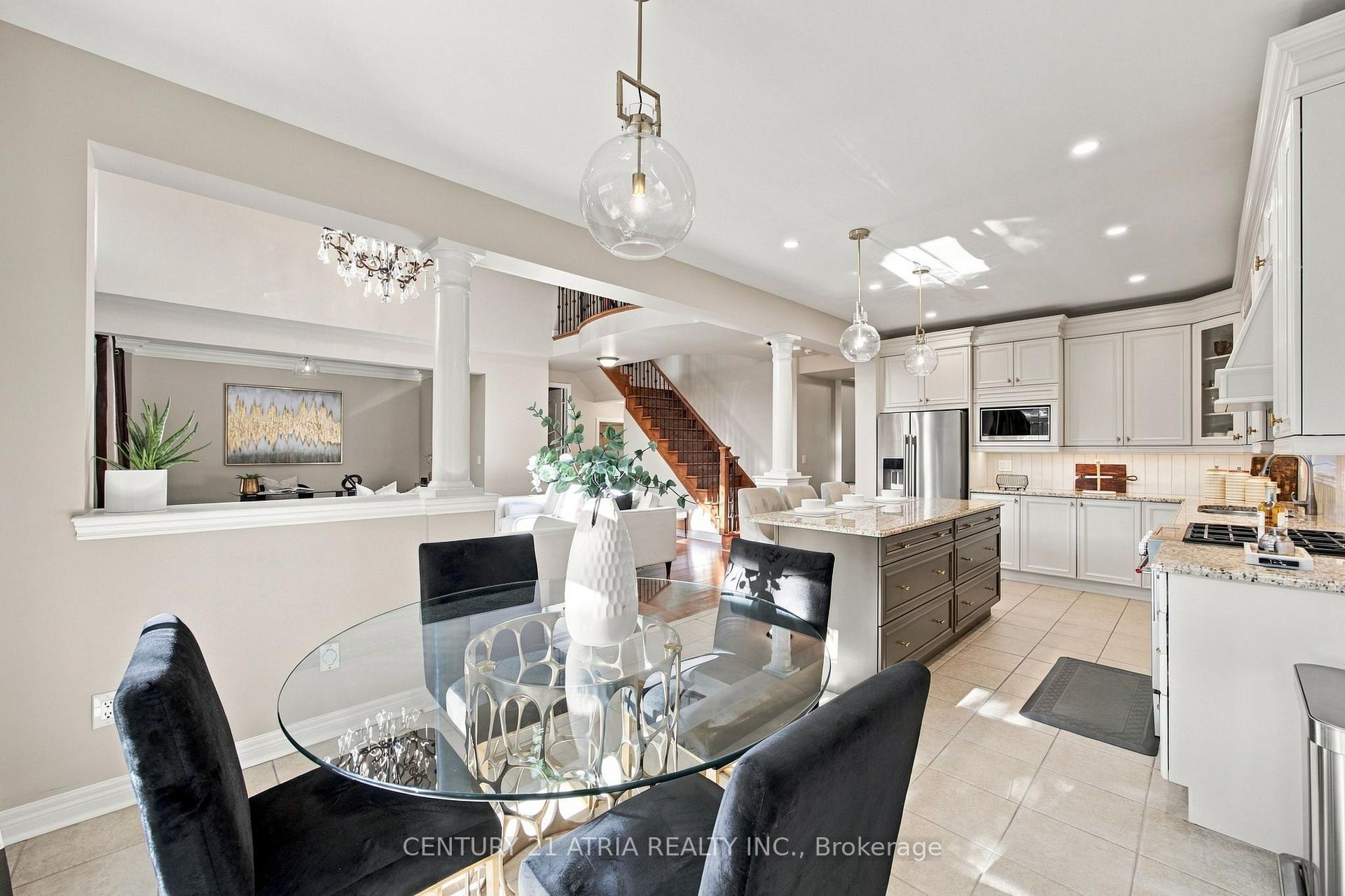 Photo 21 of 48 William Bowes Boulevard, Vaughan, Maple — HOMEH