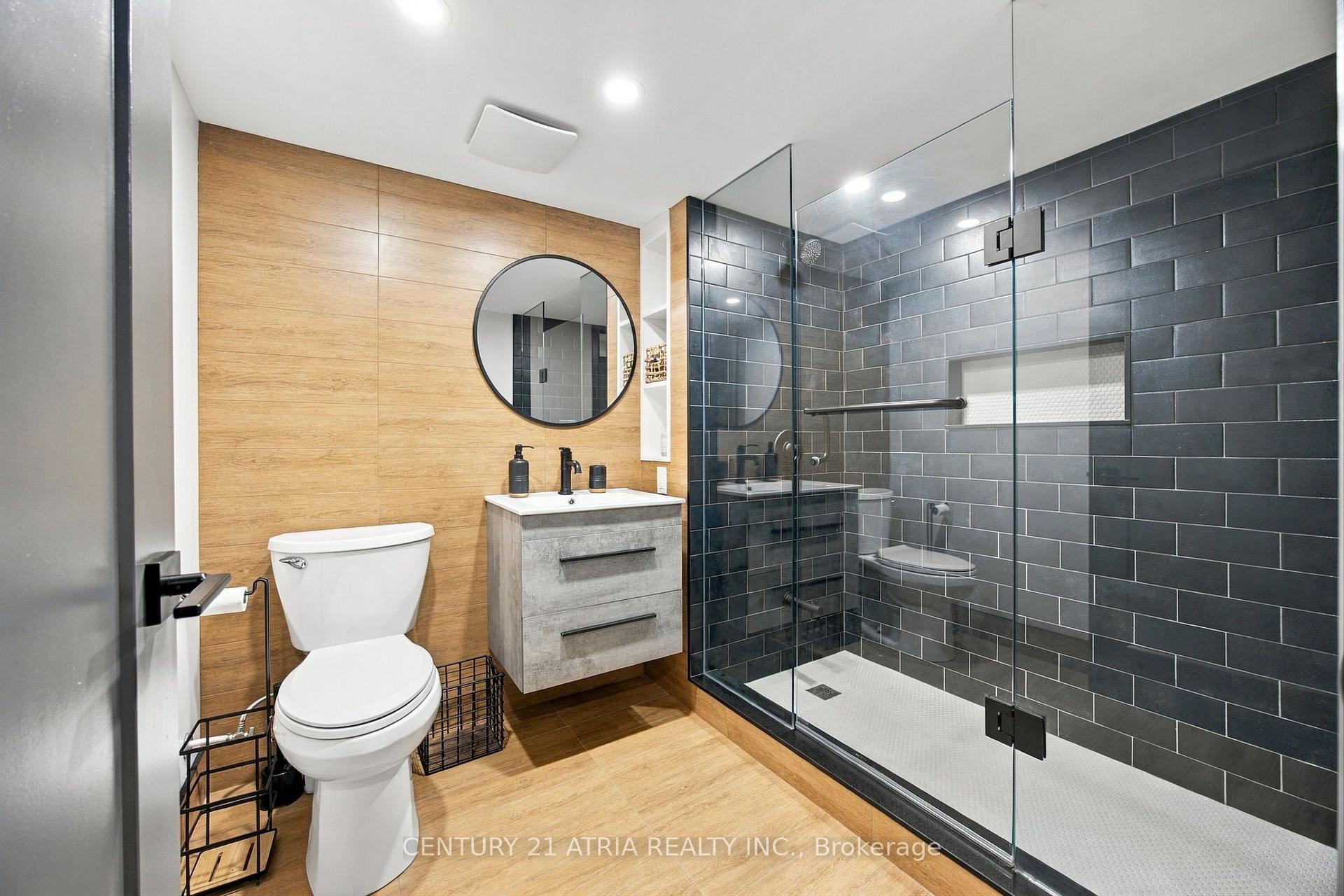 Photo 43 of 48 William Bowes Boulevard, Vaughan, Maple — HOMEH
