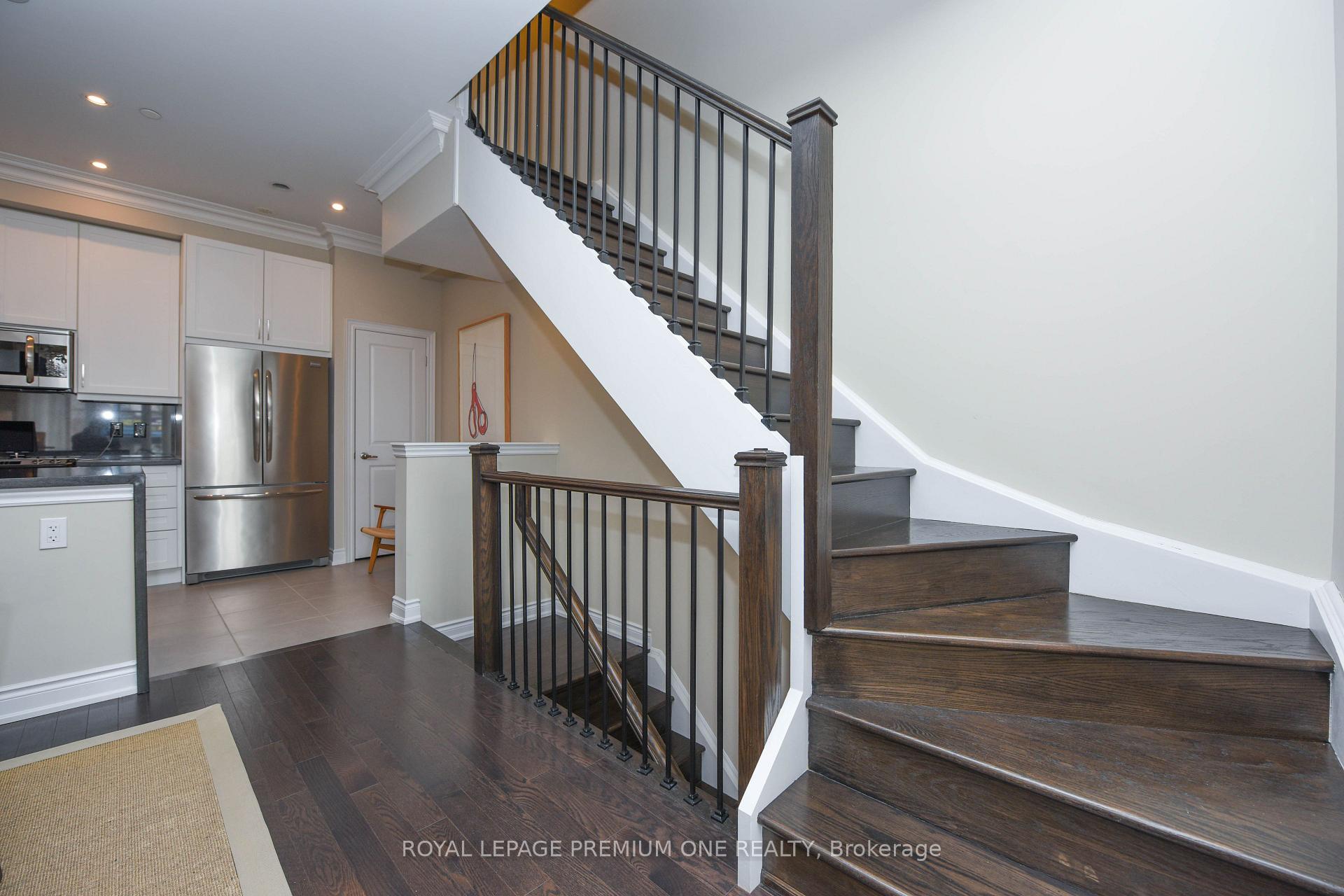 Photo 14 of 6A Acorn Avenue, Etobicoke, Islington-City Centre West — HOMEH