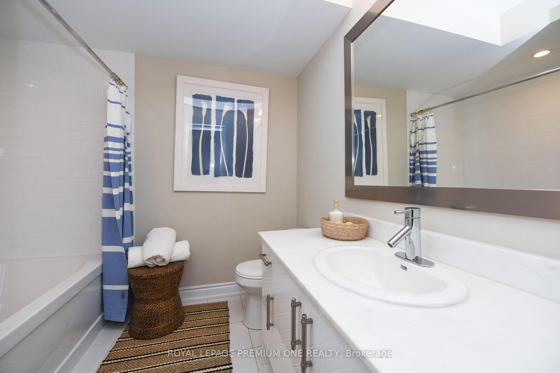 Photo 23 of 6A Acorn Avenue, Etobicoke, Islington-City Centre West — HOMEH