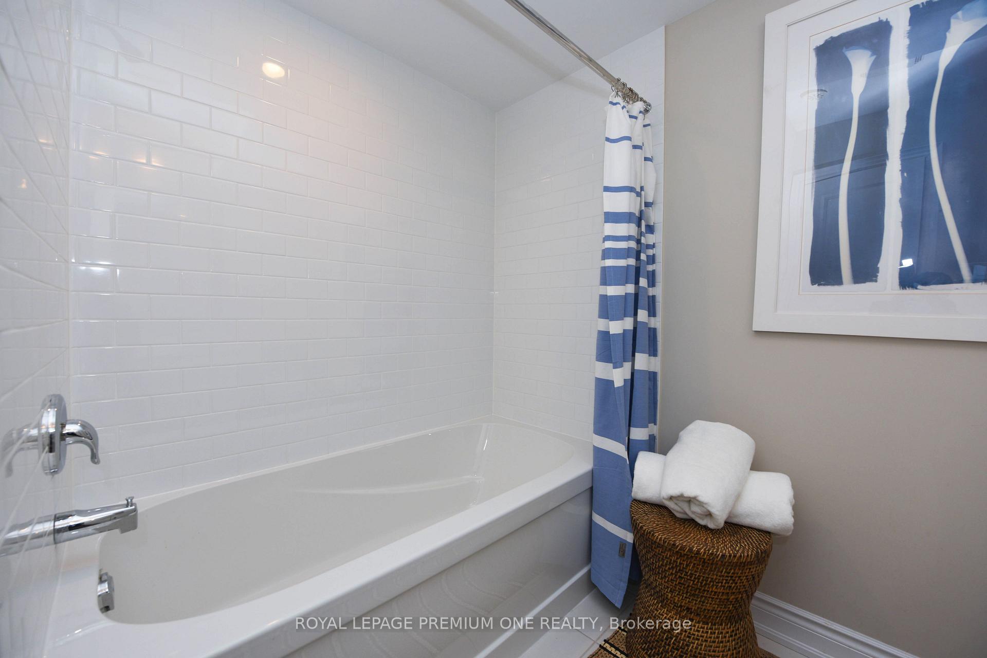 Photo 24 of 6A Acorn Avenue, Etobicoke, Islington-City Centre West — HOMEH