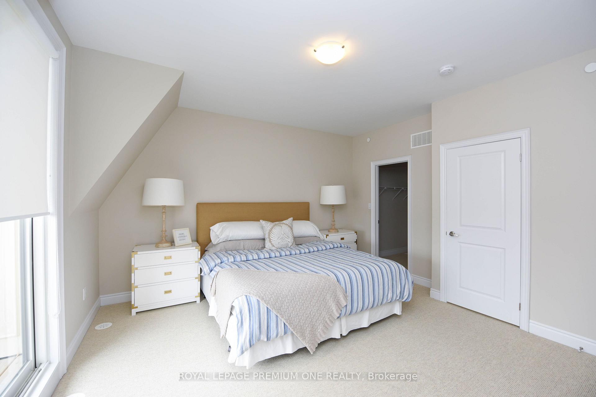 Photo 27 of 6A Acorn Avenue, Etobicoke, Islington-City Centre West — HOMEH