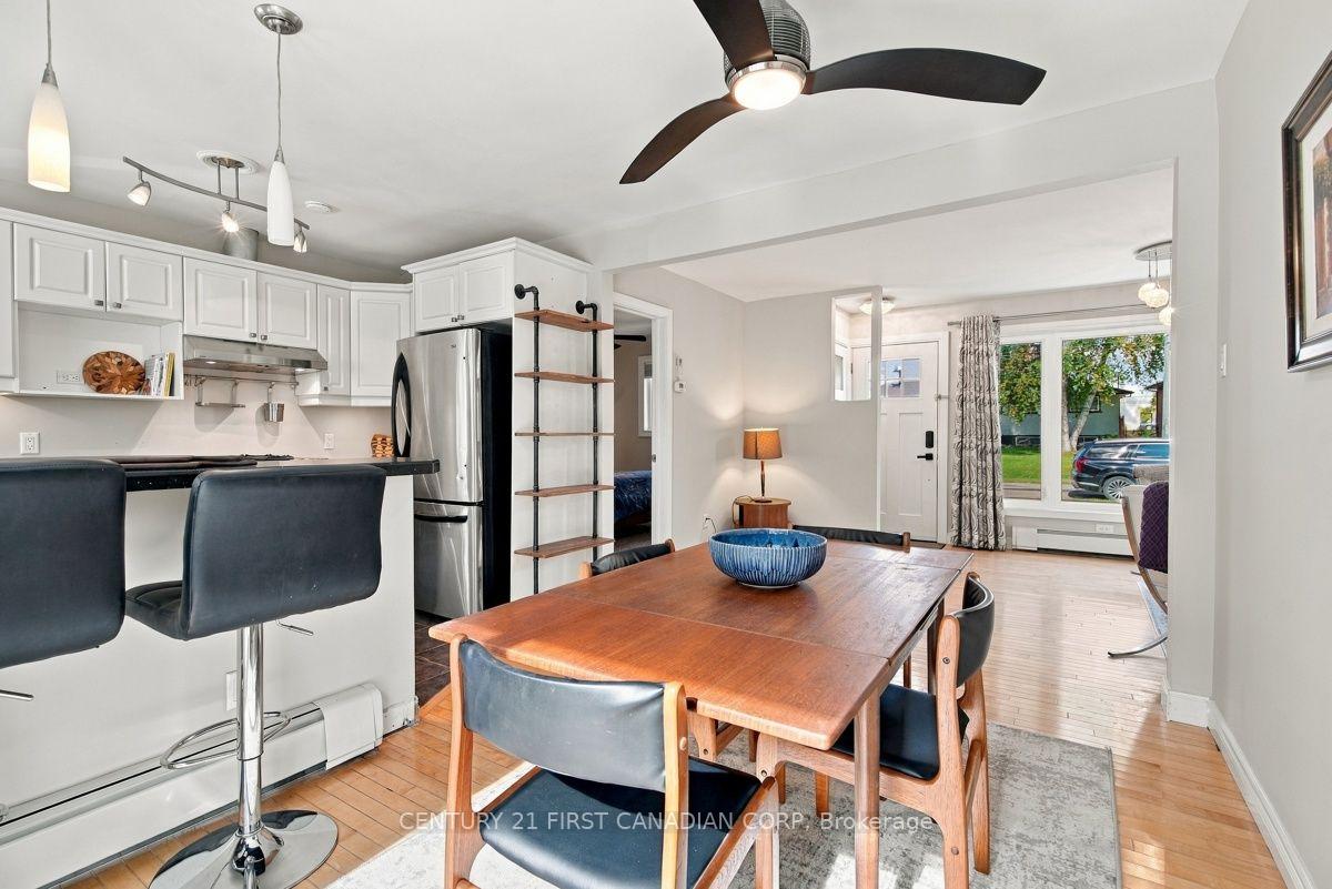 Photo 10 of 39 Dale Drive, Thames Centre, Dorchester — HOMEH