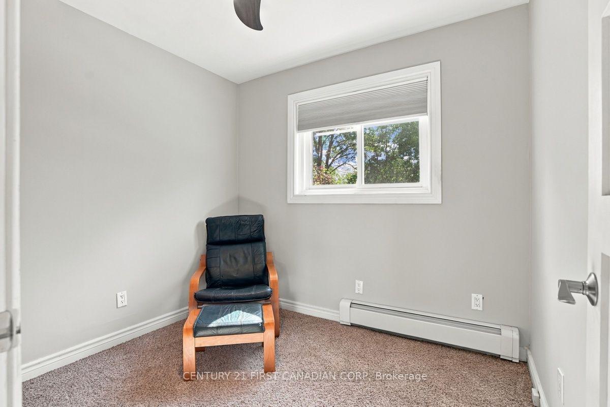 Photo 18 of 39 Dale Drive, Thames Centre, Dorchester — HOMEH