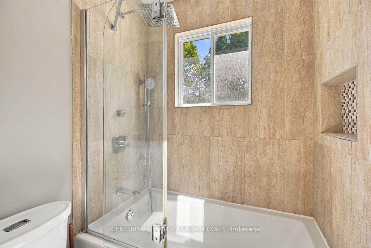Photo 22 of 39 Dale Drive, Thames Centre, Dorchester — HOMEH