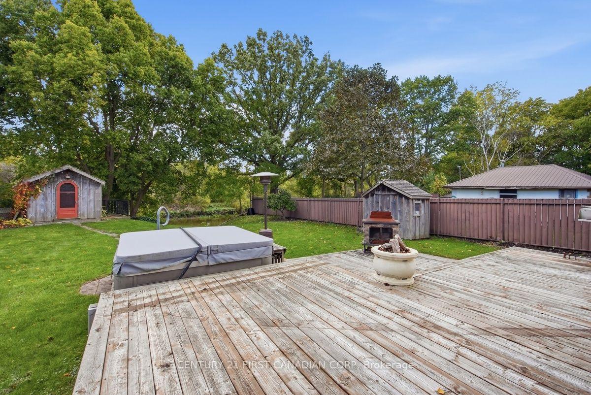 Photo 27 of 39 Dale Drive, Thames Centre, Dorchester — HOMEH